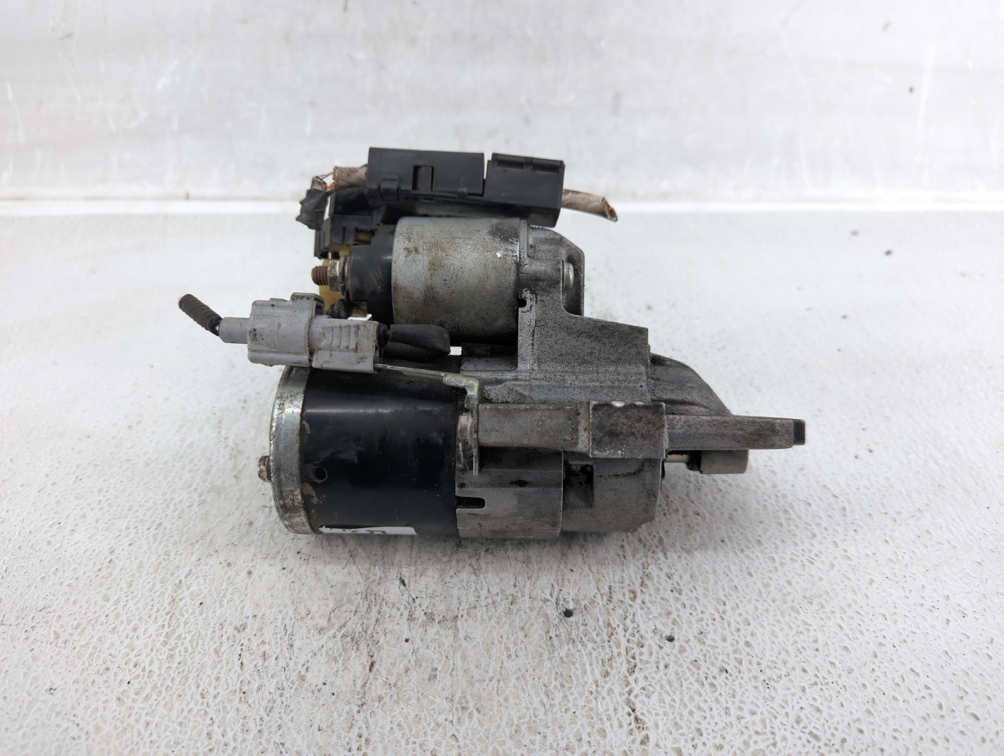 2010-2013 Mazda 3 Car Starter Motor Solenoid OEM P/N:M000T33271 Fits Fits 2010 2011 2012 2013 OEM Used Auto Parts - Oemuseda