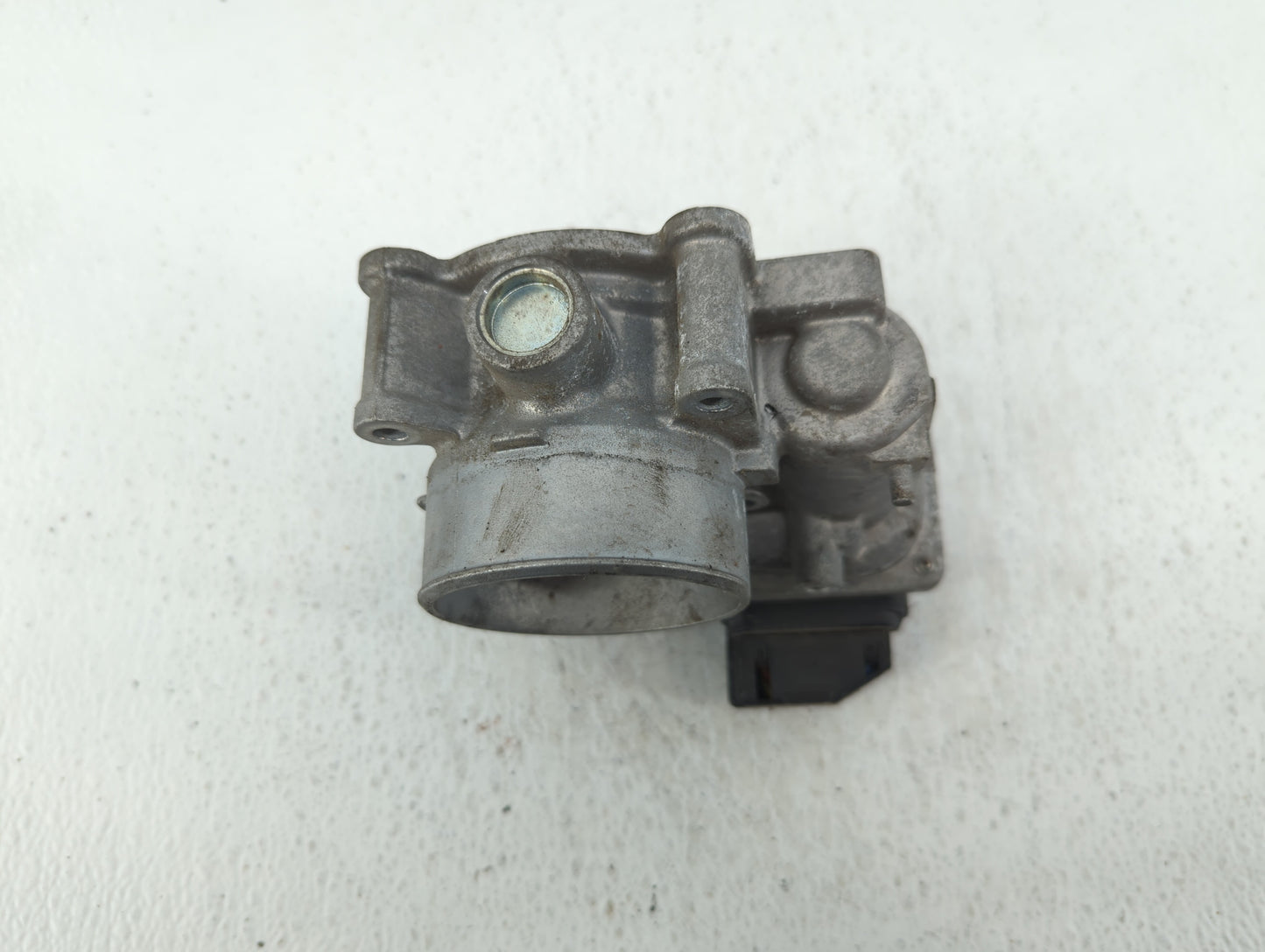 2012-2018 Mazda 3 Throttle Body P/N:152005P08 Fits Fits 2012 2013 2014 2015 2016 2017 2018 OEM Used Auto Parts - Oemusedauto