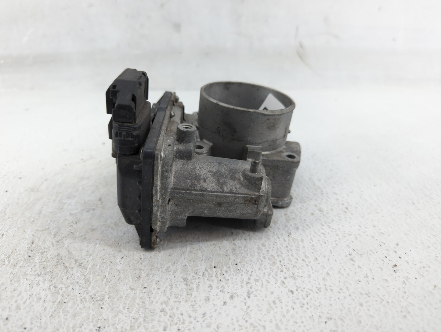 2012-2018 Mazda 3 Throttle Body P/N:152005P08 Fits Fits 2012 2013 2014 2015 2016 2017 2018 OEM Used Auto Parts - Oemusedauto