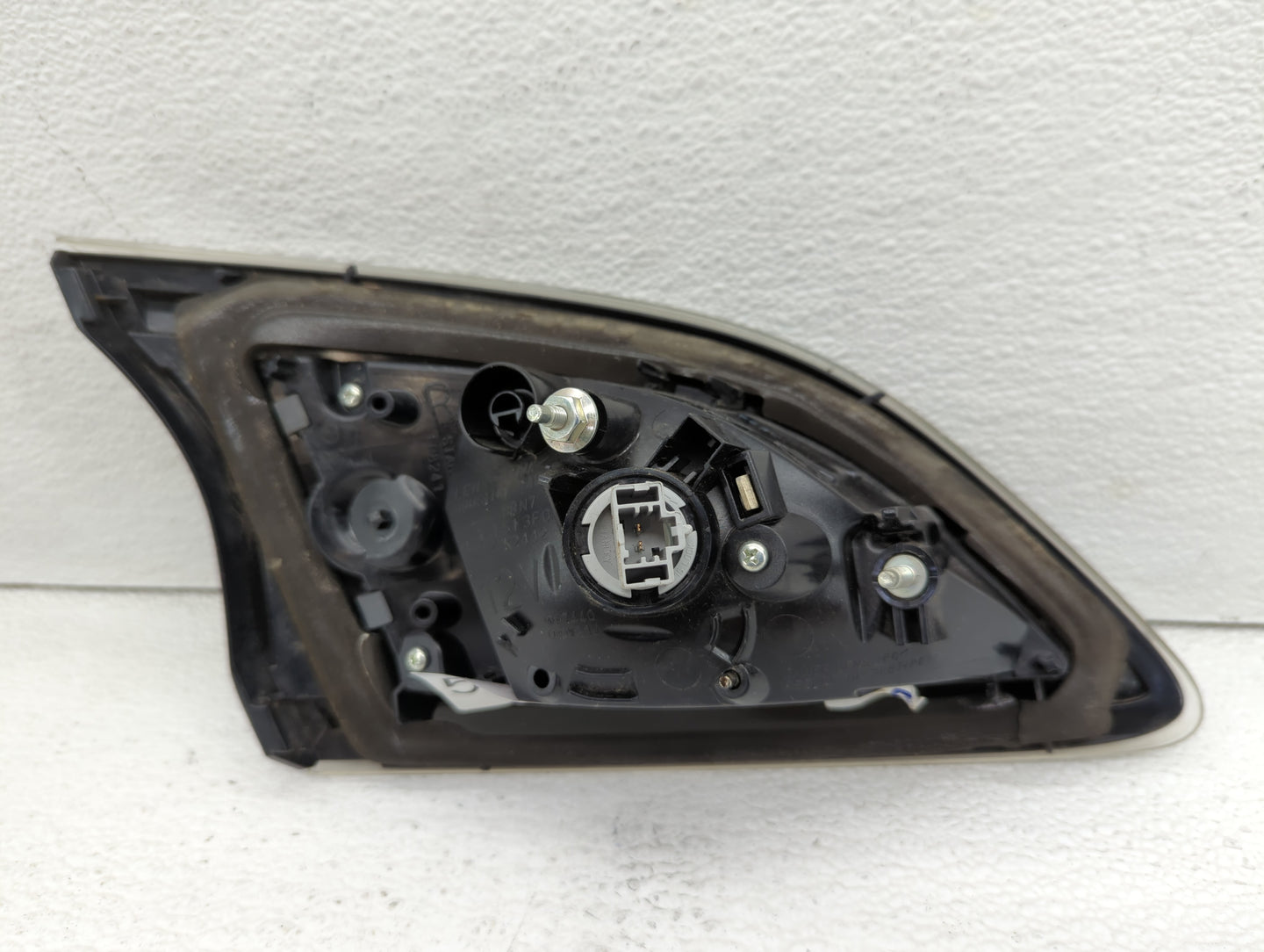 2010-2013 Mazda 3 Tail Light Assembly Passenger Right OEM Fits Fits 2010 2011 2012 2013 OEM Used Auto Parts - Oemusedautopar