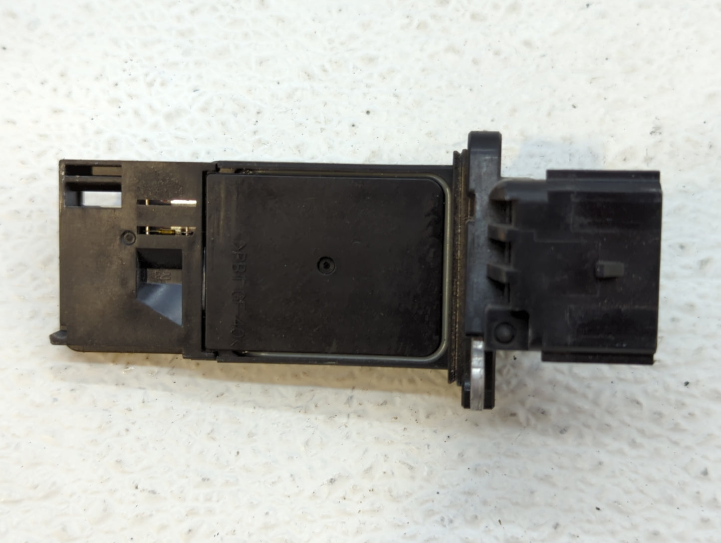 2004-2013 Mazda 3 Mass Air Flow Meter Maf - Oemusedautoparts1.com