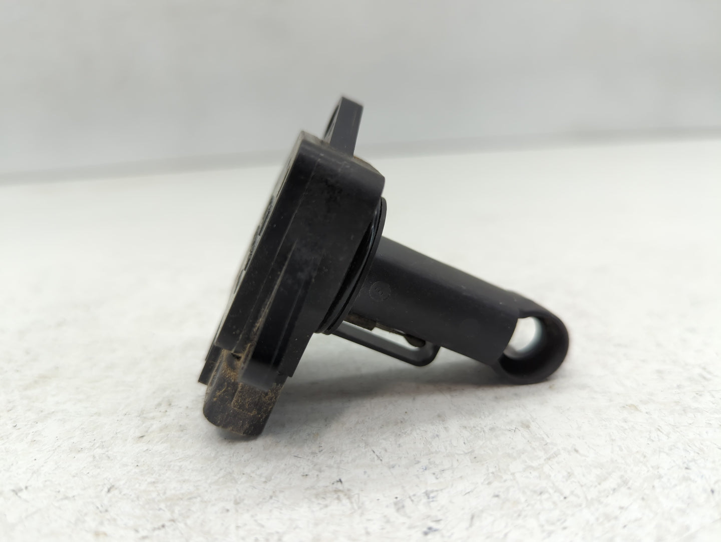 2004-2013 Mazda 3 Mass Air Flow Meter Maf - Oemusedautoparts1.com