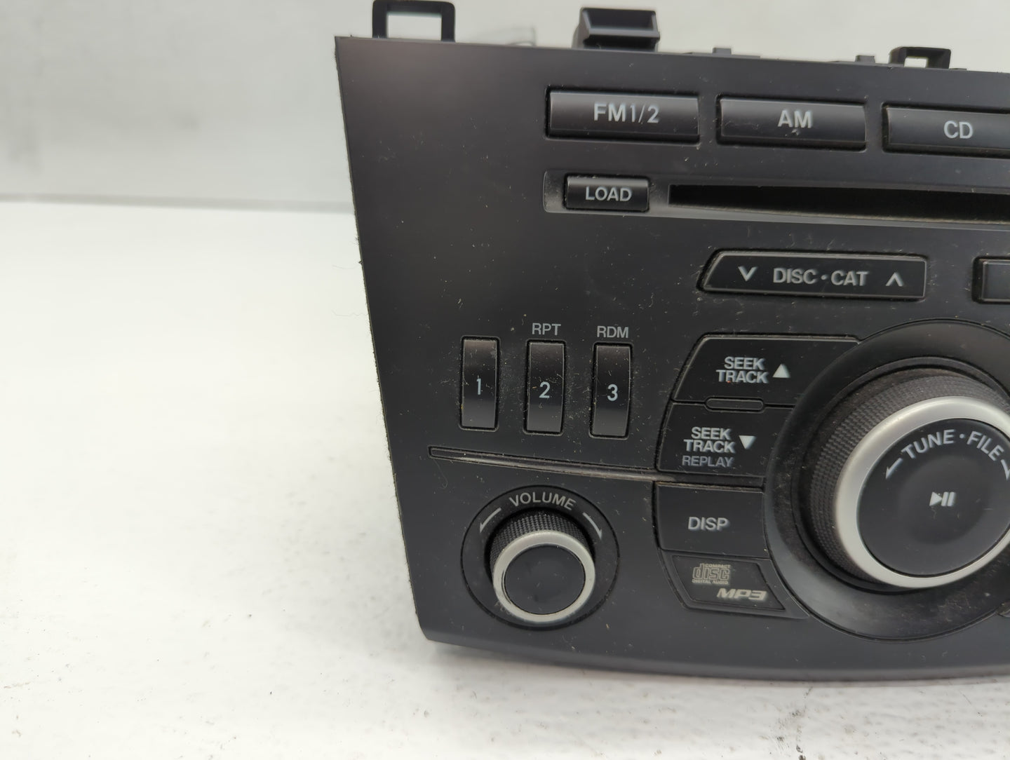 2012-2013 Mazda 3 Radio AM FM Cd Player Receiver Replacement P/N:BBM5 66 AR0 Fits Fits 2012 2013 OEM Used Auto Parts - Oemus