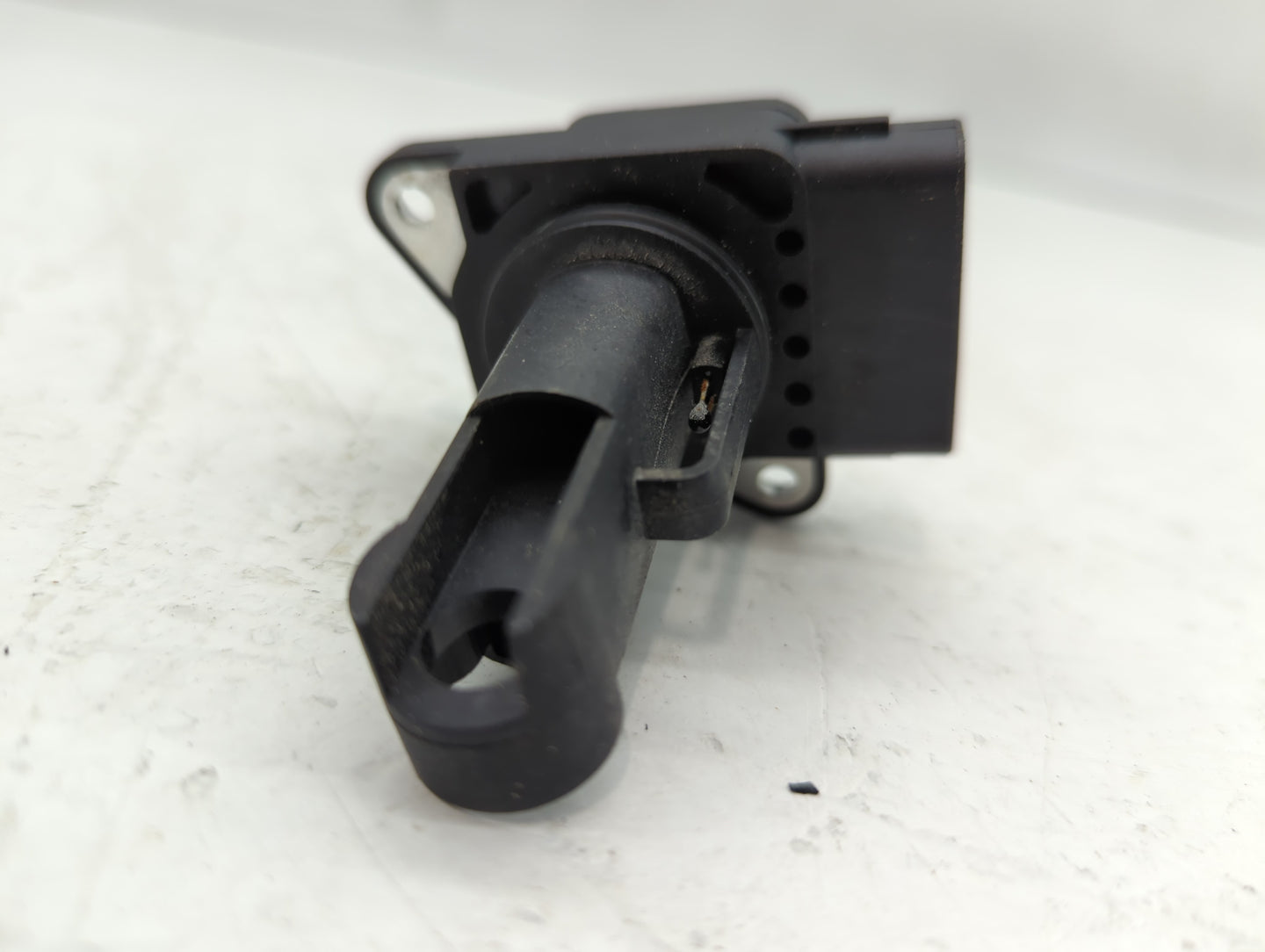 2004-2013 Mazda 3 Mass Air Flow Meter Maf - Oemusedautoparts1.com