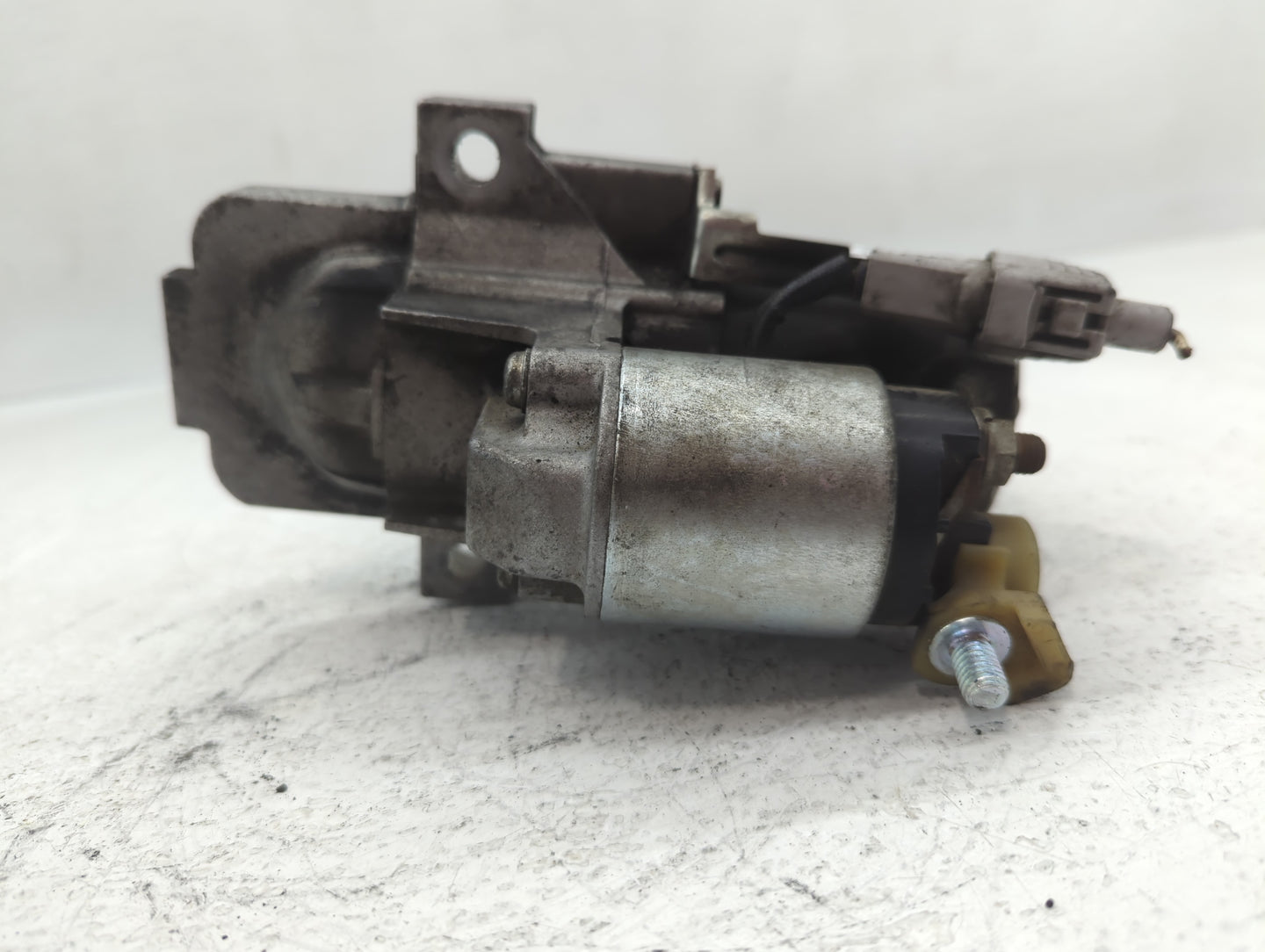 2010-2013 Mazda 3 Car Starter Motor Solenoid OEM P/N:M000T33271 Fits Fits 2010 2011 2012 2013 OEM Used Auto Parts - Oemuseda