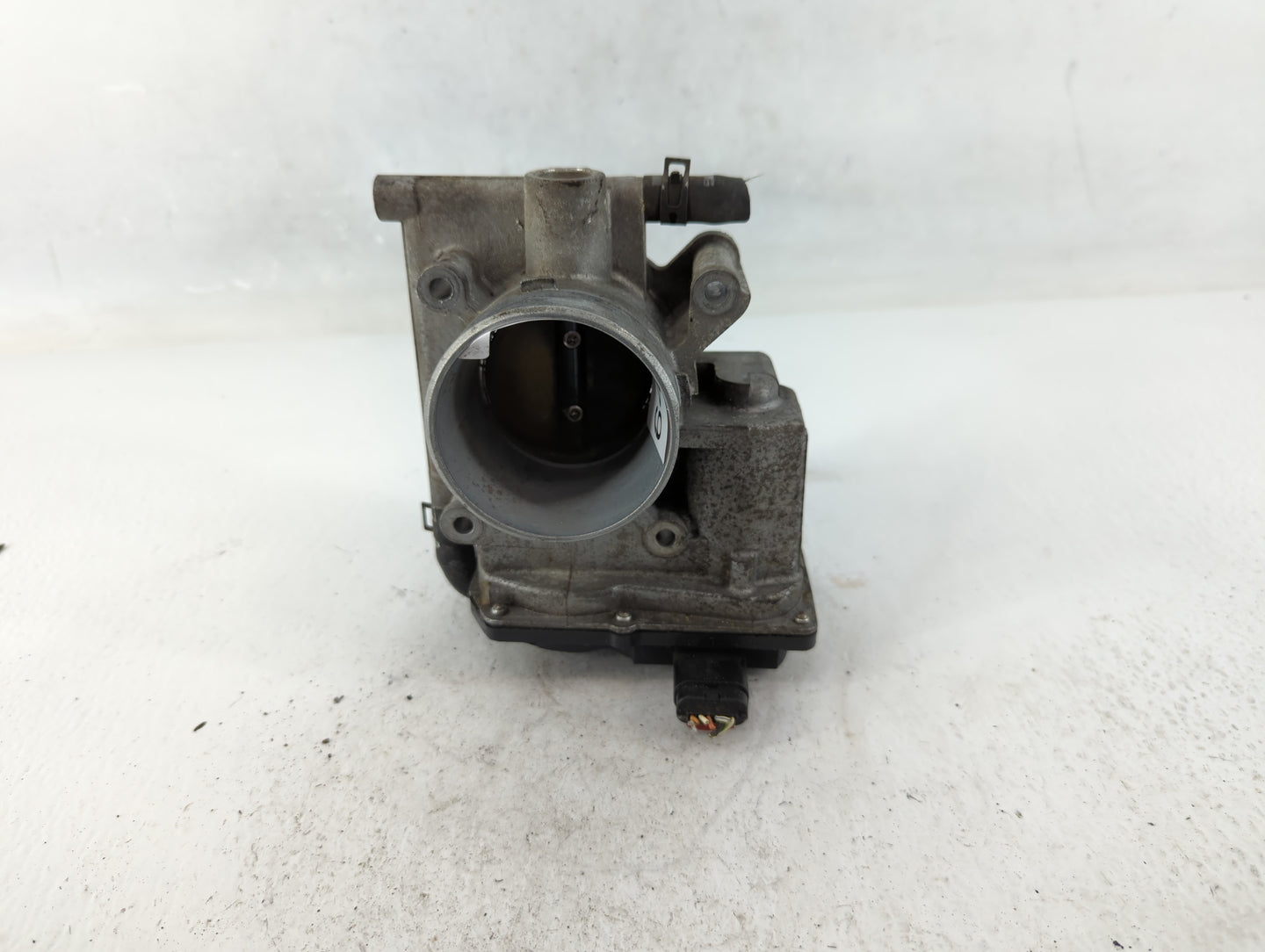 2006-2013 Mazda 3 Throttle Body P/N:125003648 K4238, L3R4 13 640 Fits Fits 2006 2007 2008 2009 2010 2011 2012 2013 OEM Used 