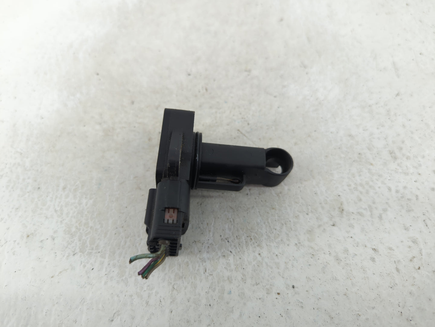 2004-2013 Mazda 3 Mass Air Flow Meter Maf - Oemusedautoparts1.com