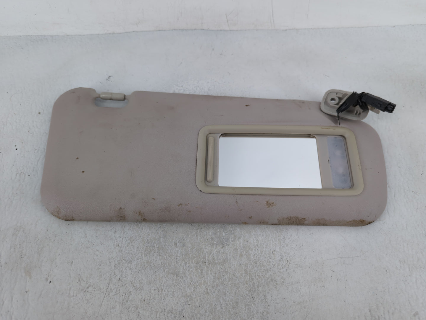 2010-2013 Mazda 3 Sun Visor Shade Replacement Passenger Right Mirror Fits Fits 2010 2011 2012 2013 OEM Used Auto Parts - Oem