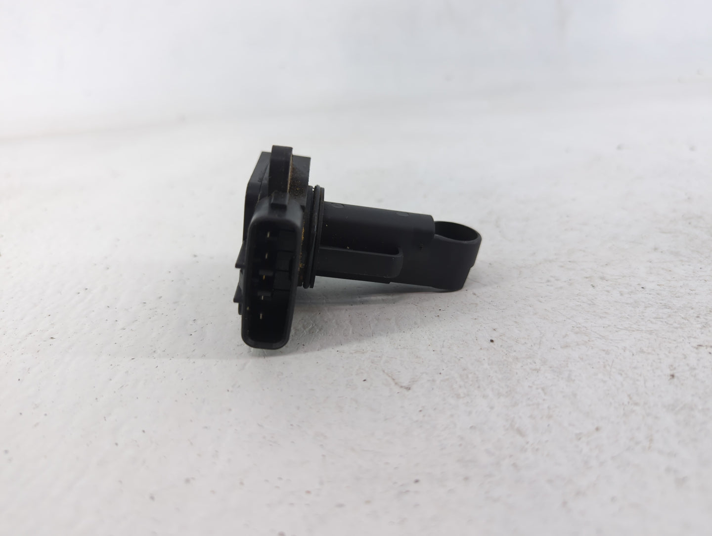 2004-2013 Mazda 3 Mass Air Flow Meter Maf - Oemusedautoparts1.com