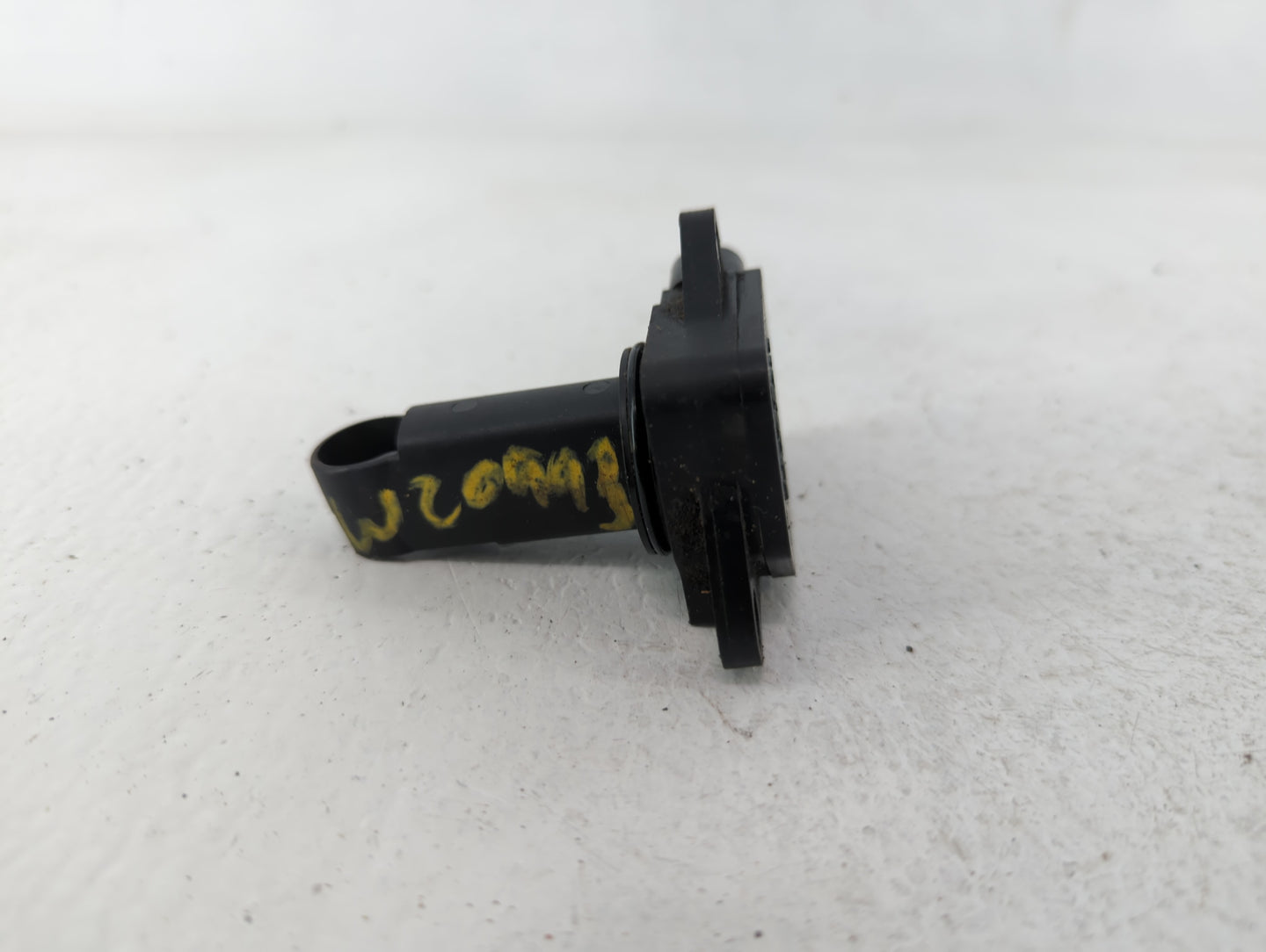 2004-2013 Mazda 3 Mass Air Flow Meter Maf - Oemusedautoparts1.com