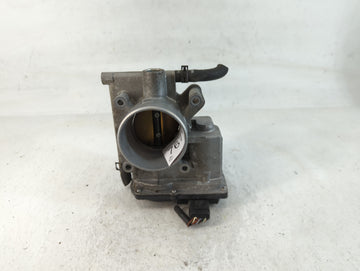 2006-2013 Mazda 3 Throttle Body P/N:1251 01 085 L3R4 13 640 Fits Fits 2006 2007 2008 2009 2010 2011 2012 2013 OEM Used Auto 