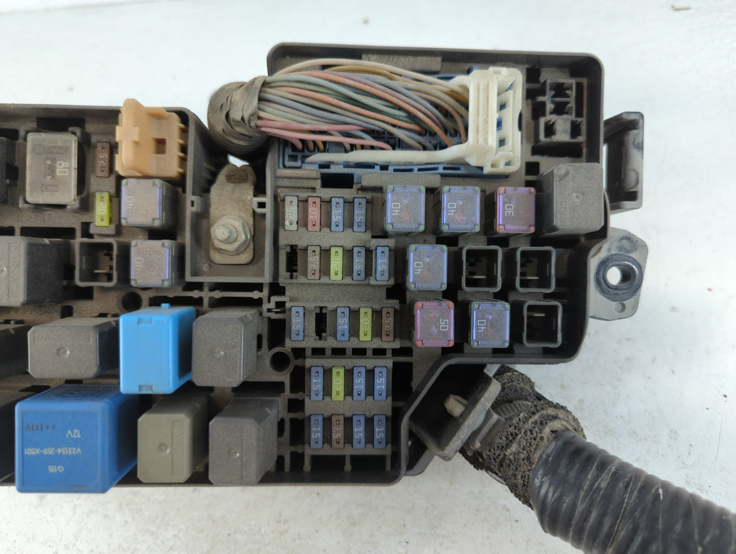 2012 Mazda 3 Fusebox Fuse Box Panel Relay Module P/N:BBM6 66761 Fits OEM Used Auto Parts - Oemusedautoparts1.com