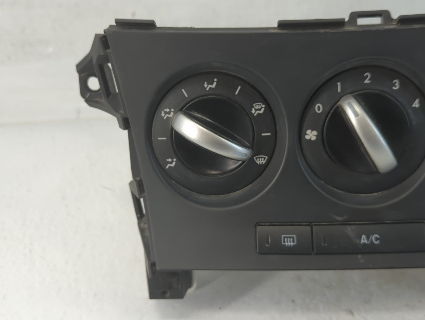2012-2013 Mazda 3 Climate Control Module Temperature AC/Heater Replacement Fits Fits 2012 2013 OEM Used Auto Parts - Oemused