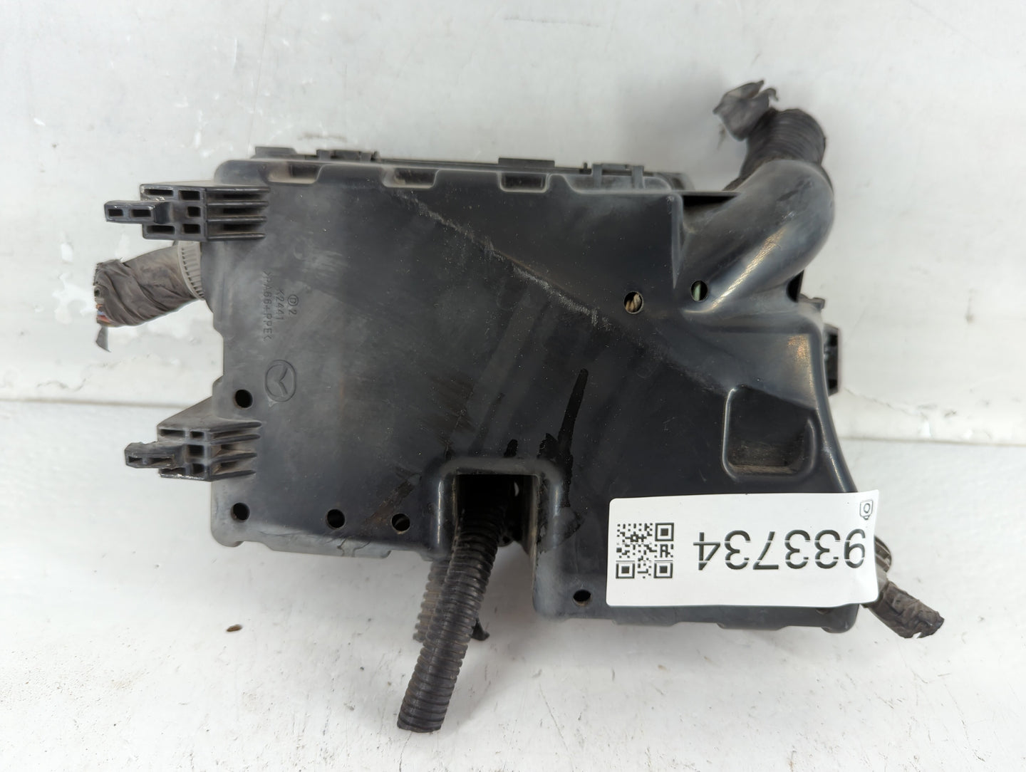 2012 Mazda 3 Fusebox Fuse Box Panel Relay Module P/N:BBM6-66761 Fits OEM Used Auto Parts - Oemusedautoparts1.com