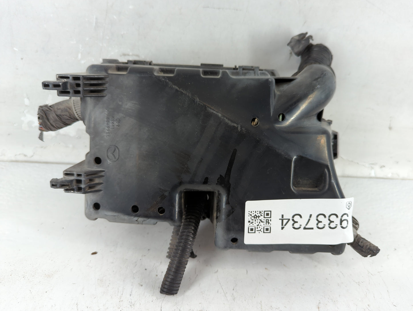 2012 Mazda 3 Fusebox Fuse Box Panel Relay Module P/N:BBM6-66761 Fits OEM Used Auto Parts - Oemusedautoparts1.com
