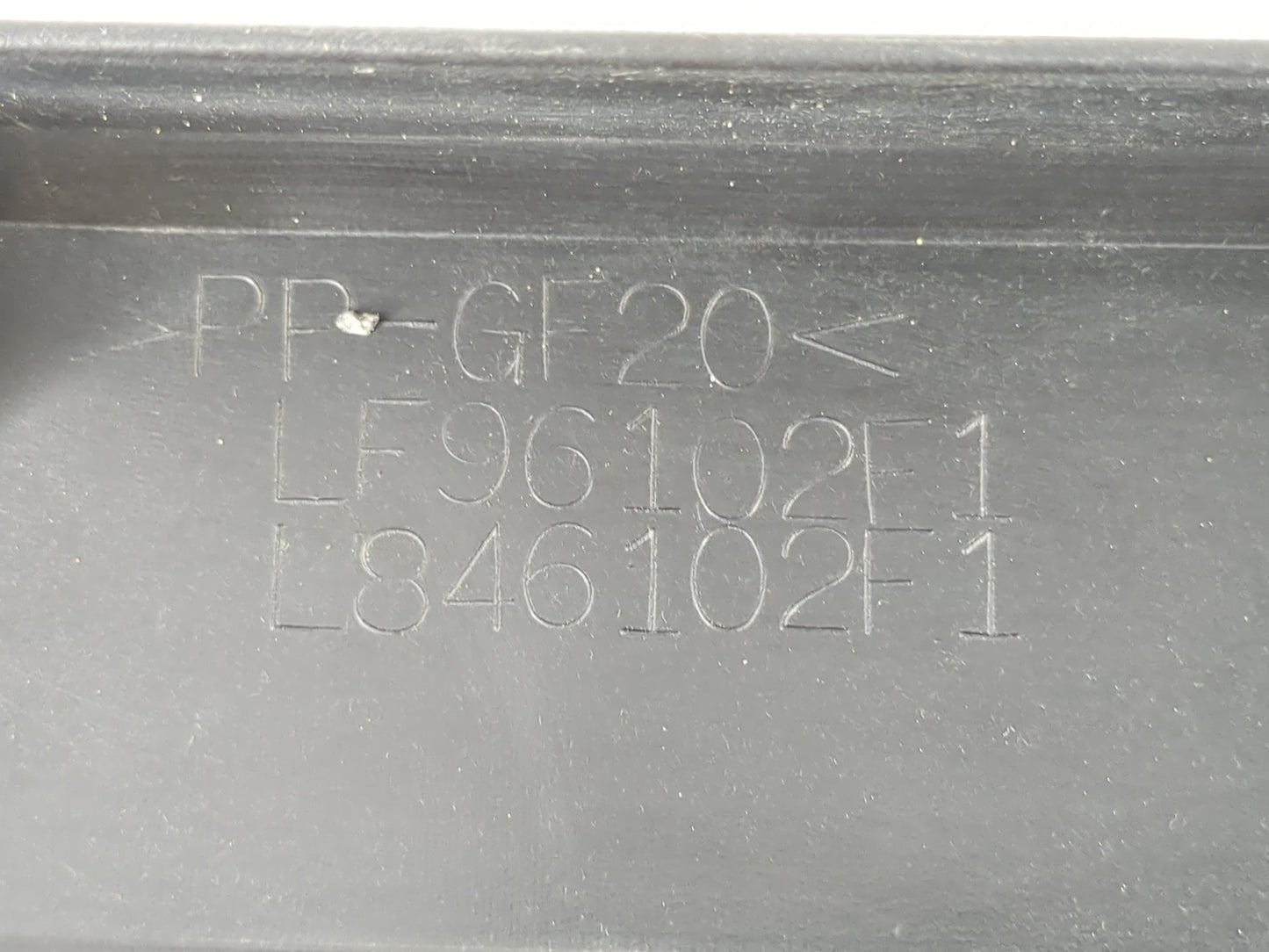 2012 Mazda 5 Engine Cover - Oemusedautoparts1.com