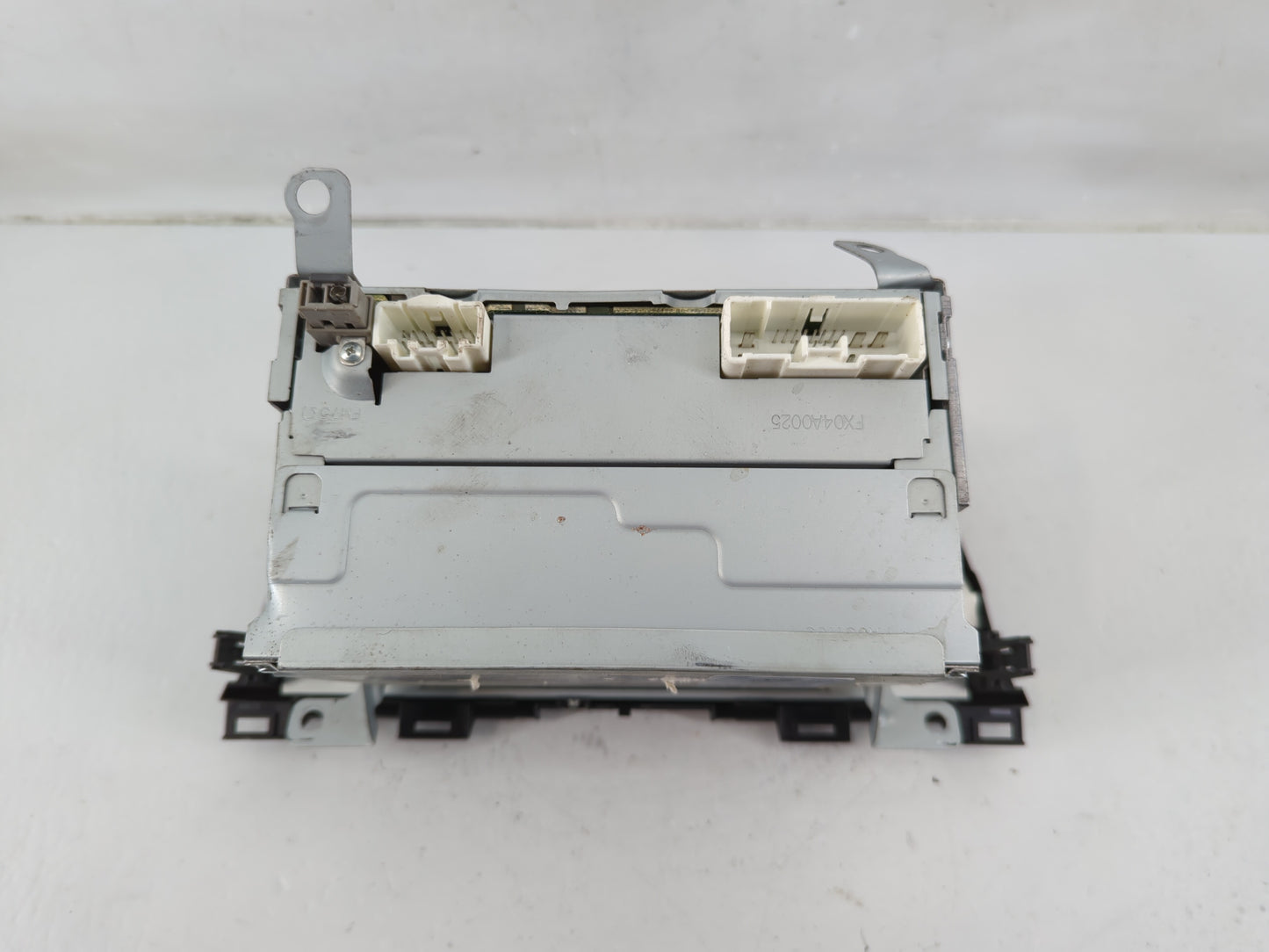 2012 Mazda 5 Radio AM FM Cd Player Receiver Replacement P/N:CG36 66 9R0 Fits OEM Used Auto Parts - Oemusedautoparts1.com