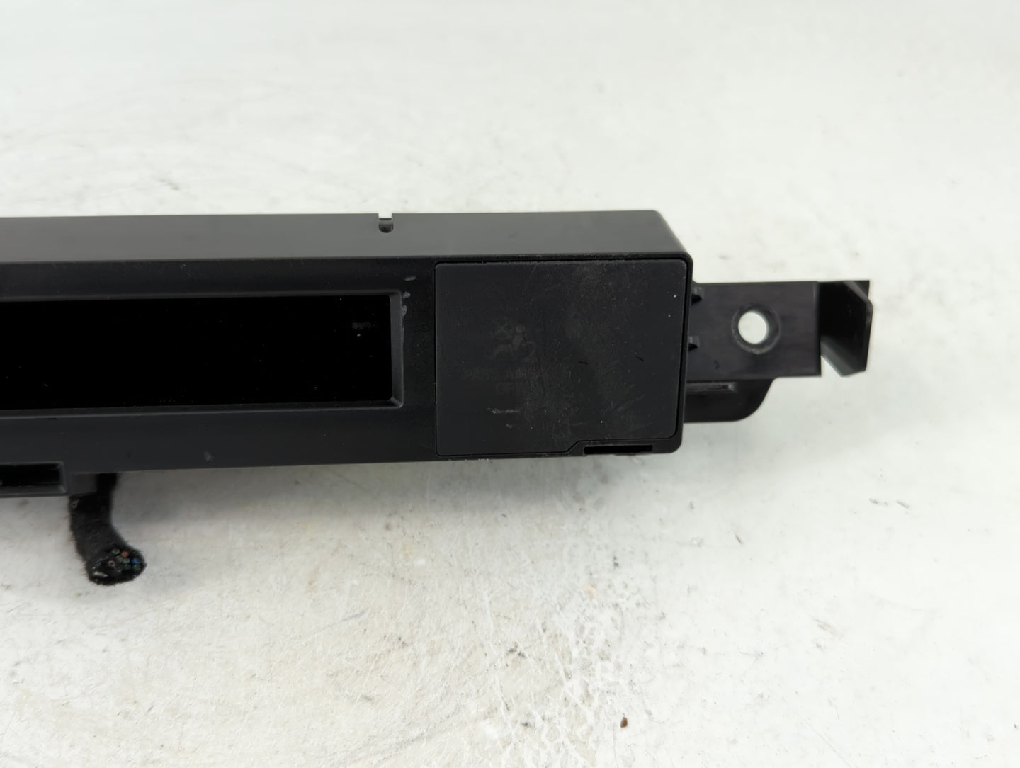 2012 Mazda 5 Radio AM FM Cd Player Receiver Replacement P/N:14789684 CG39611J0 Fits OEM Used Auto Parts - Oemusedautoparts1.