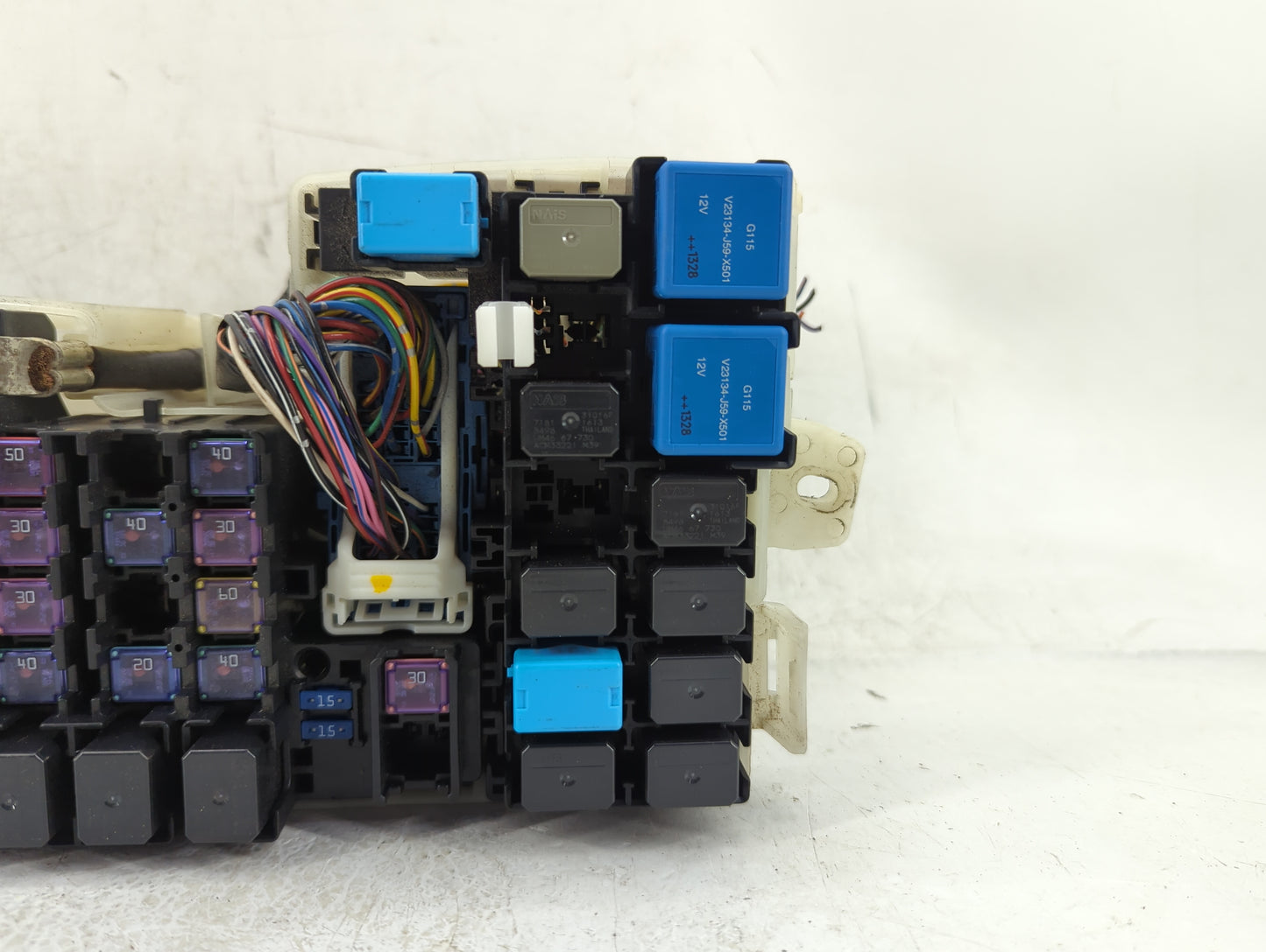 2012-2017 Mazda 5 Fusebox Fuse Box Panel Relay Module P/N:C597-6676Y Fits Fits 2012 2013 2014 2015 2016 2017 OEM Used Auto P