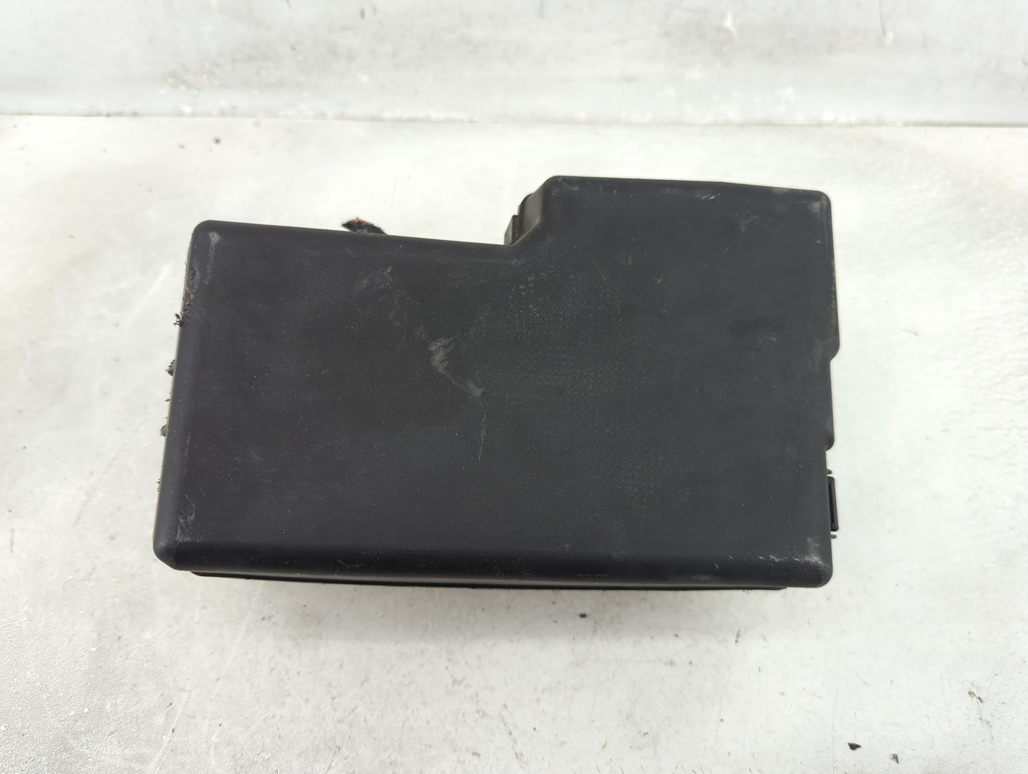 2012-2017 Mazda 5 Fusebox Fuse Box Panel Relay Module P/N:C513-6676Y Fits Fits 2012 2013 2014 2015 2016 2017 OEM Used Auto P