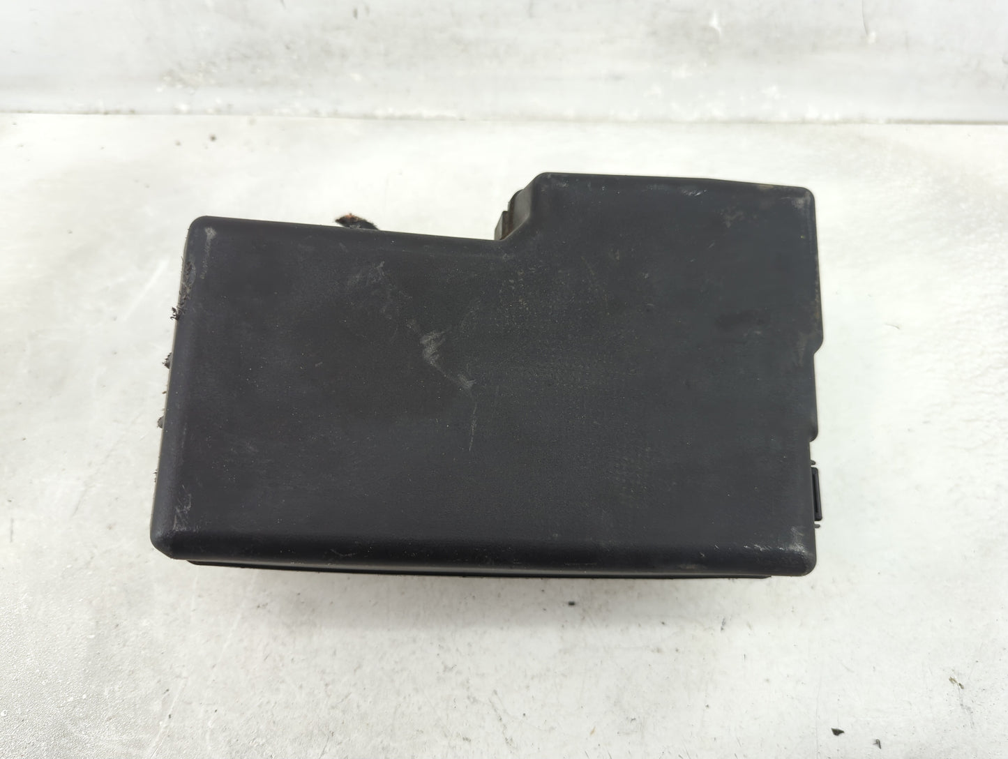 2012-2017 Mazda 5 Fusebox Fuse Box Panel Relay Module P/N:C513-6676Y Fits Fits 2012 2013 2014 2015 2016 2017 OEM Used Auto P