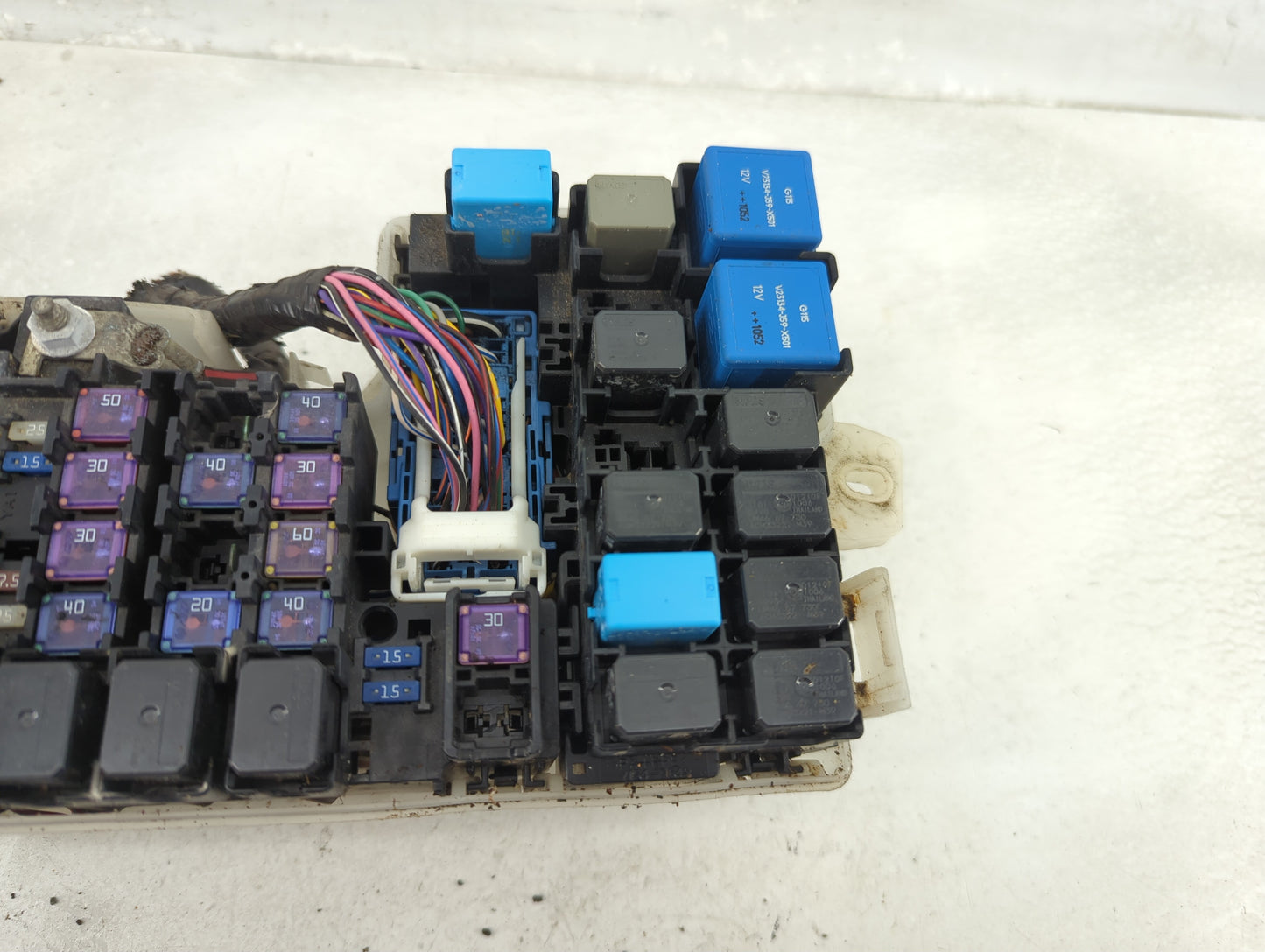 2012-2017 Mazda 5 Fusebox Fuse Box Panel Relay Module P/N:C513-6676Y Fits Fits 2012 2013 2014 2015 2016 2017 OEM Used Auto P