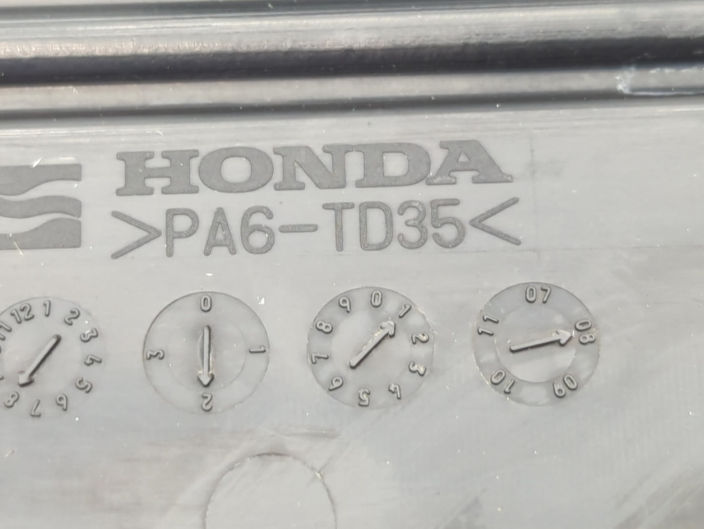 2012 Mazda 5 Engine Cover - Oemusedautoparts1.com