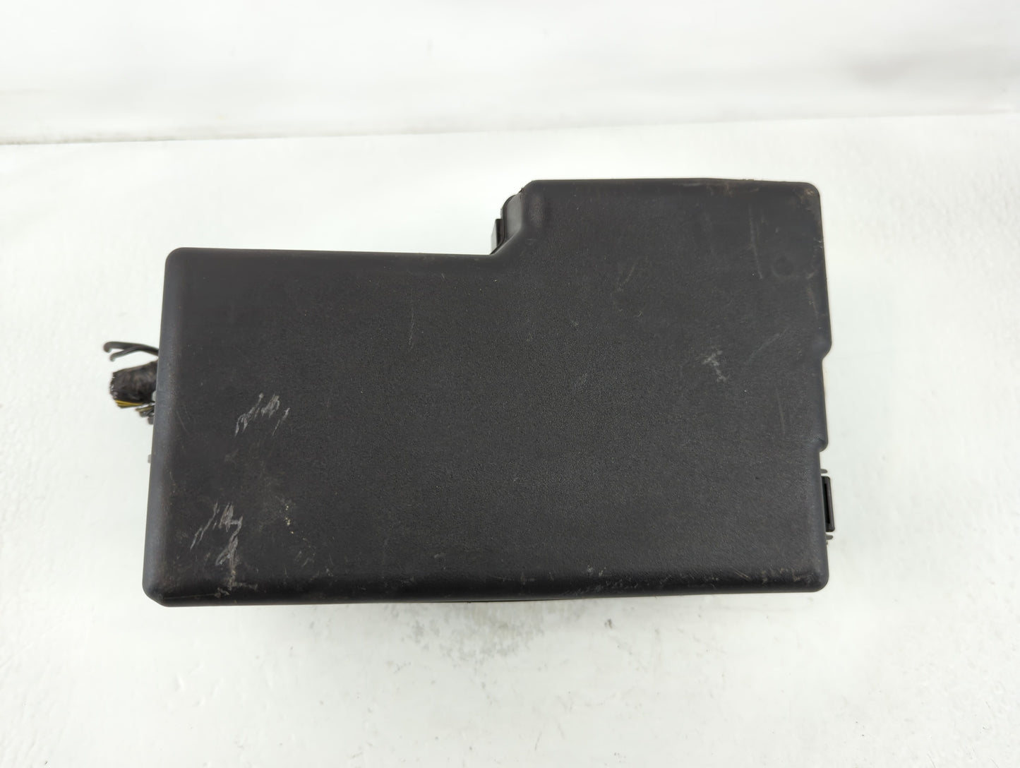 2012-2017 Mazda 5 Fusebox Fuse Box Panel Relay Module P/N:K7005 C513-6676Y Fits Fits 2012 2013 2014 2015 2016 2017 OEM Used 