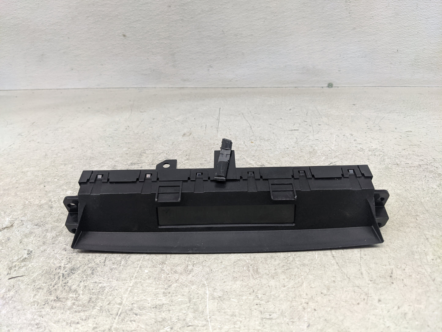 2009-2013 Mazda 6 Radio AM FM Cd Player Receiver Replacement P/N:GAA9611J0 Fits Fits 2009 2010 2011 2012 2013 OEM Used Auto 