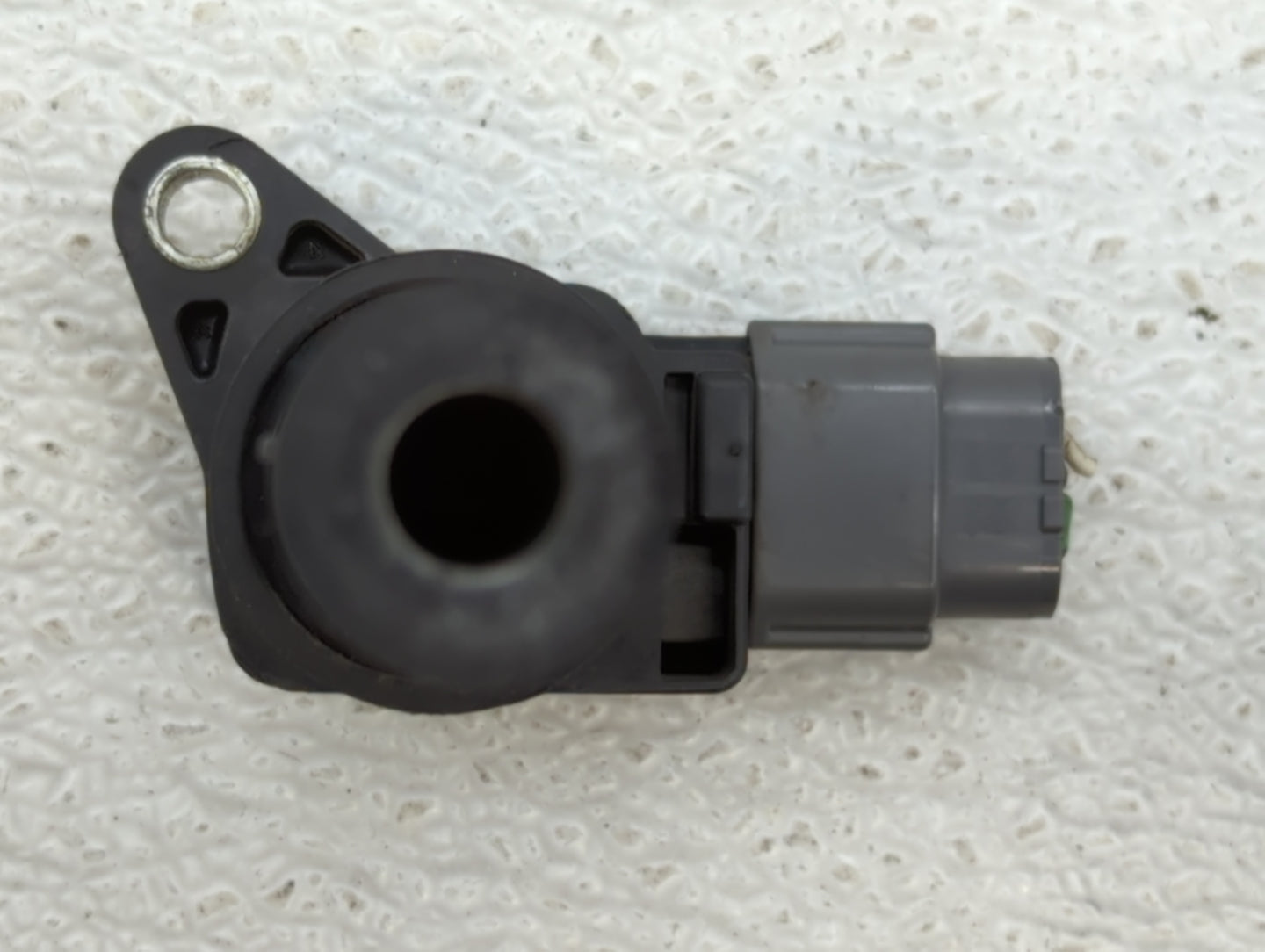 2006-2013 Mazda 6 Ignition Coil Igniter Pack - Oemusedautoparts1.com