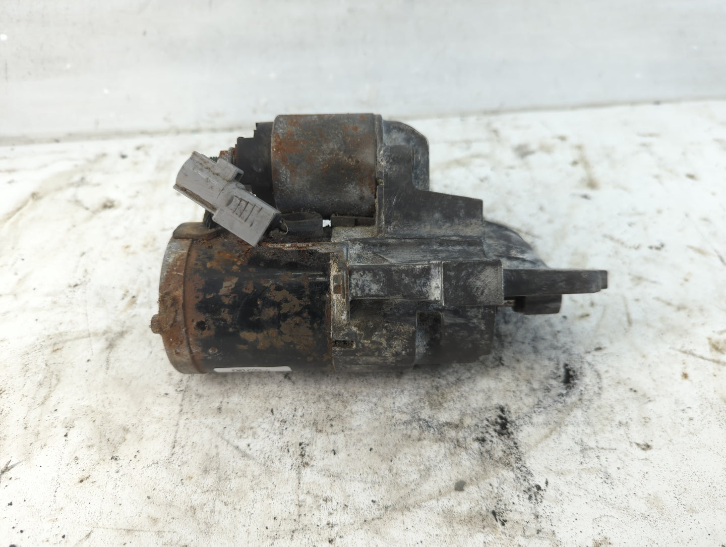 2010-2013 Mazda 6 Car Starter Motor Solenoid OEM P/N:M000T37271ZC Fits Fits 2010 2011 2012 2013 OEM Used Auto Parts - Oemuse