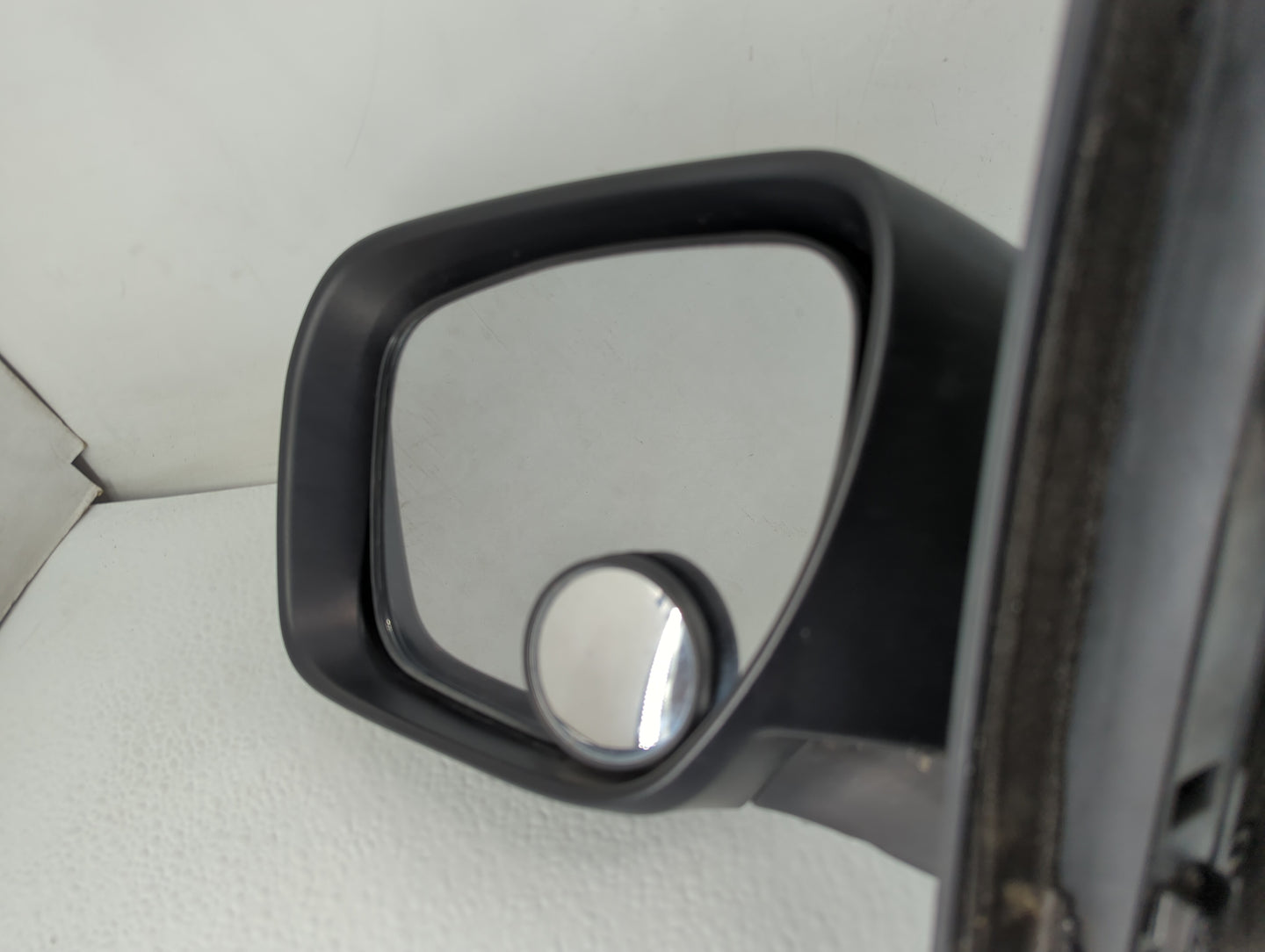 2010-2012 Mazda Cx-7 Driver Side View Mirror - Left Door Mirror OEM Used - Oemusedautoparts1.com