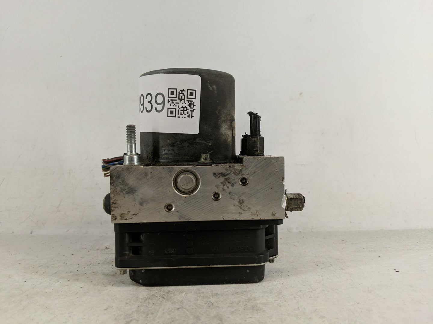 2010-2012 Mazda Cx-7 ABS Pump Control Module Replacement P/N:5 456 L8 Fits Fits 2010 2011 2012 OEM Used Auto Parts - Oemused