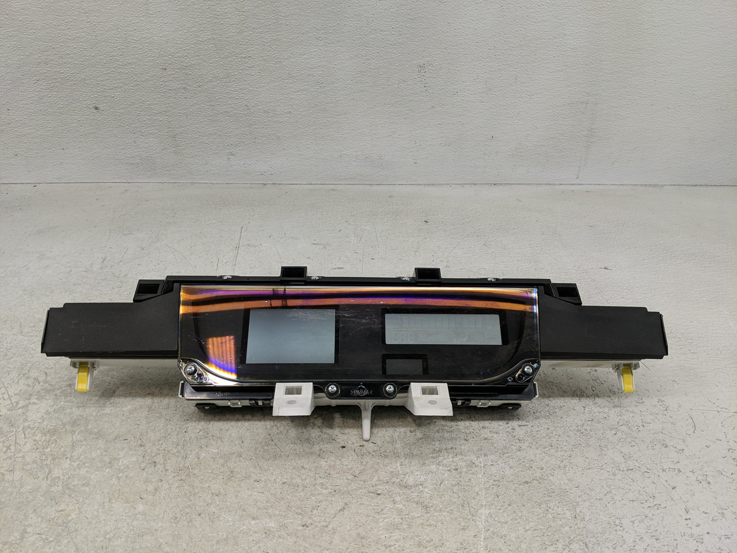 2012 Mazda Cx-7 Radio AM FM Cd Player Receiver Replacement Fits OEM Used Auto Parts - Oemusedautoparts1.com