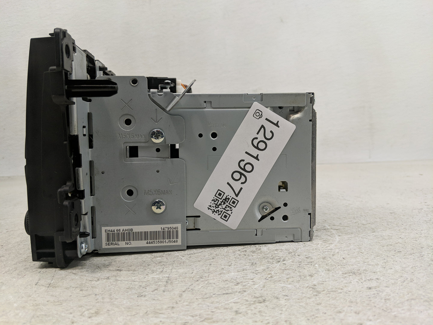 2011-2012 Mazda Cx-7 Radio AM FM Cd Player Receiver Replacement P/N:EH48 66 9R0 Fits Fits 2011 2012 OEM Used Auto Parts - Oe