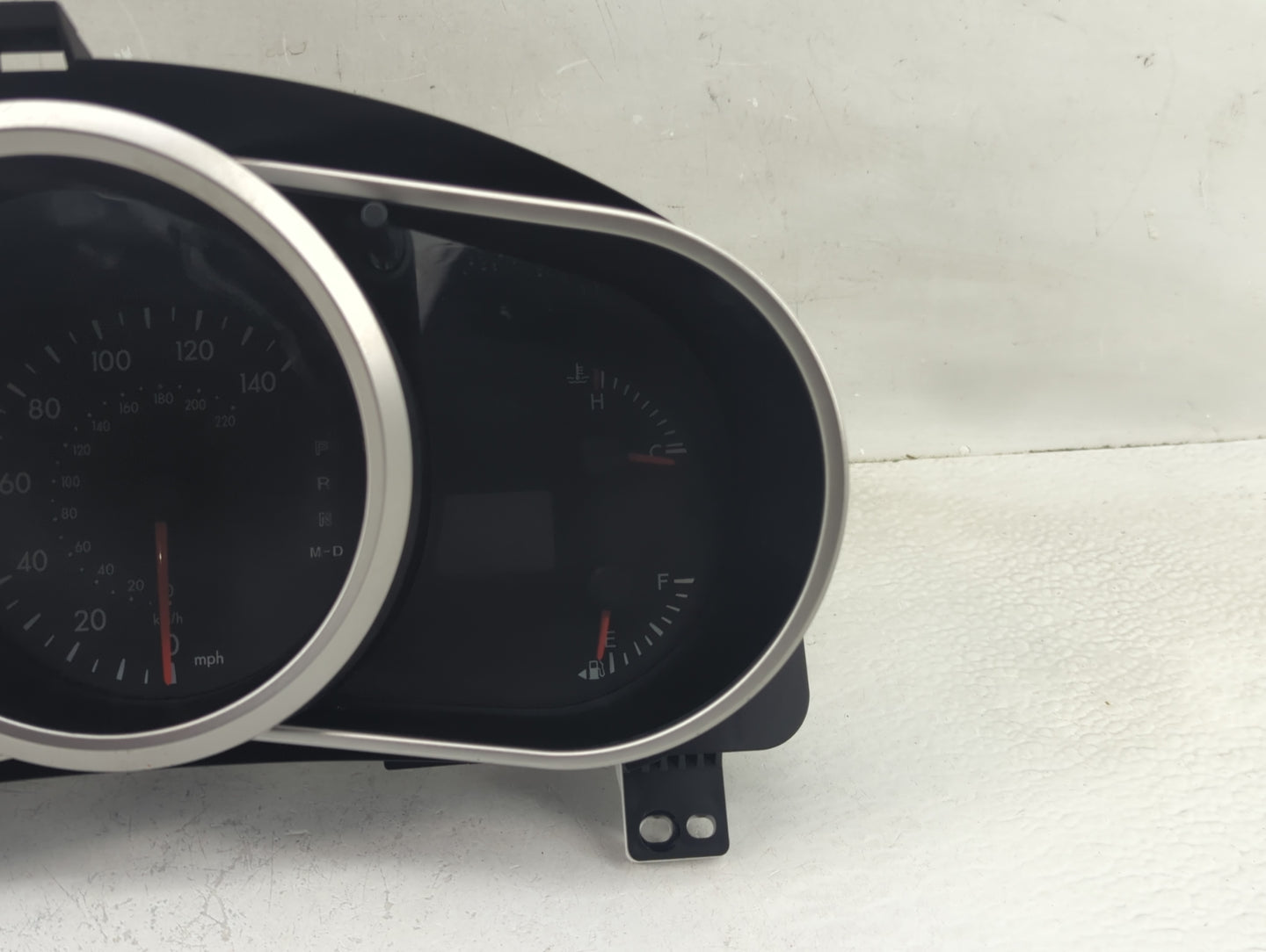 2011-2012 Mazda Cx-7 Instrument Cluster Speedometer Gauges P/N:JAEH44G Fits Fits 2011 2012 OEM Used Auto Parts - Oemusedauto