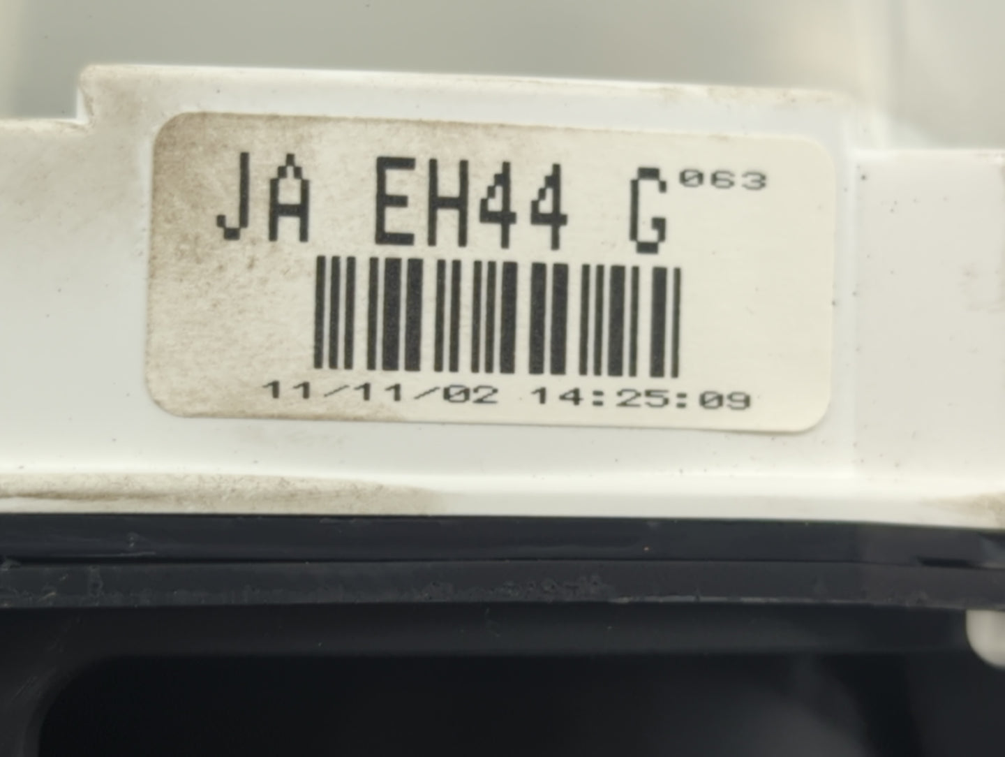 2011-2012 Mazda Cx-7 Instrument Cluster Speedometer Gauges P/N:JAEH44G Fits Fits 2011 2012 OEM Used Auto Parts - Oemusedauto