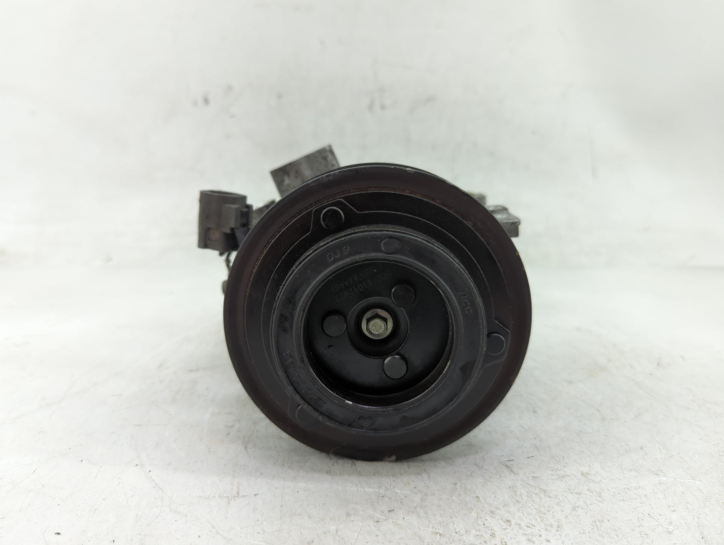 2009-2012 Mazda Cx-7 Air Conditioning A/c Ac Compressor Oem - Oemusedautoparts1.com