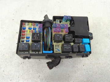 2010-2012 Mazda Cx-7 Fusebox Fuse Box Panel Relay Module P/N:EH44-66761B Fits Fits 2010 2011 2012 OEM Used Auto Parts