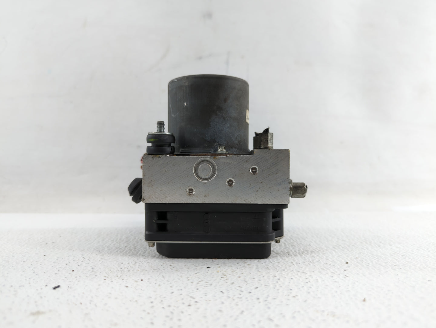 2010-2012 Mazda Cx-7 ABS Pump Control Module Replacement P/N:EH44 43 7A0 Fits Fits 2010 2011 2012 OEM Used Auto Parts - Oemu