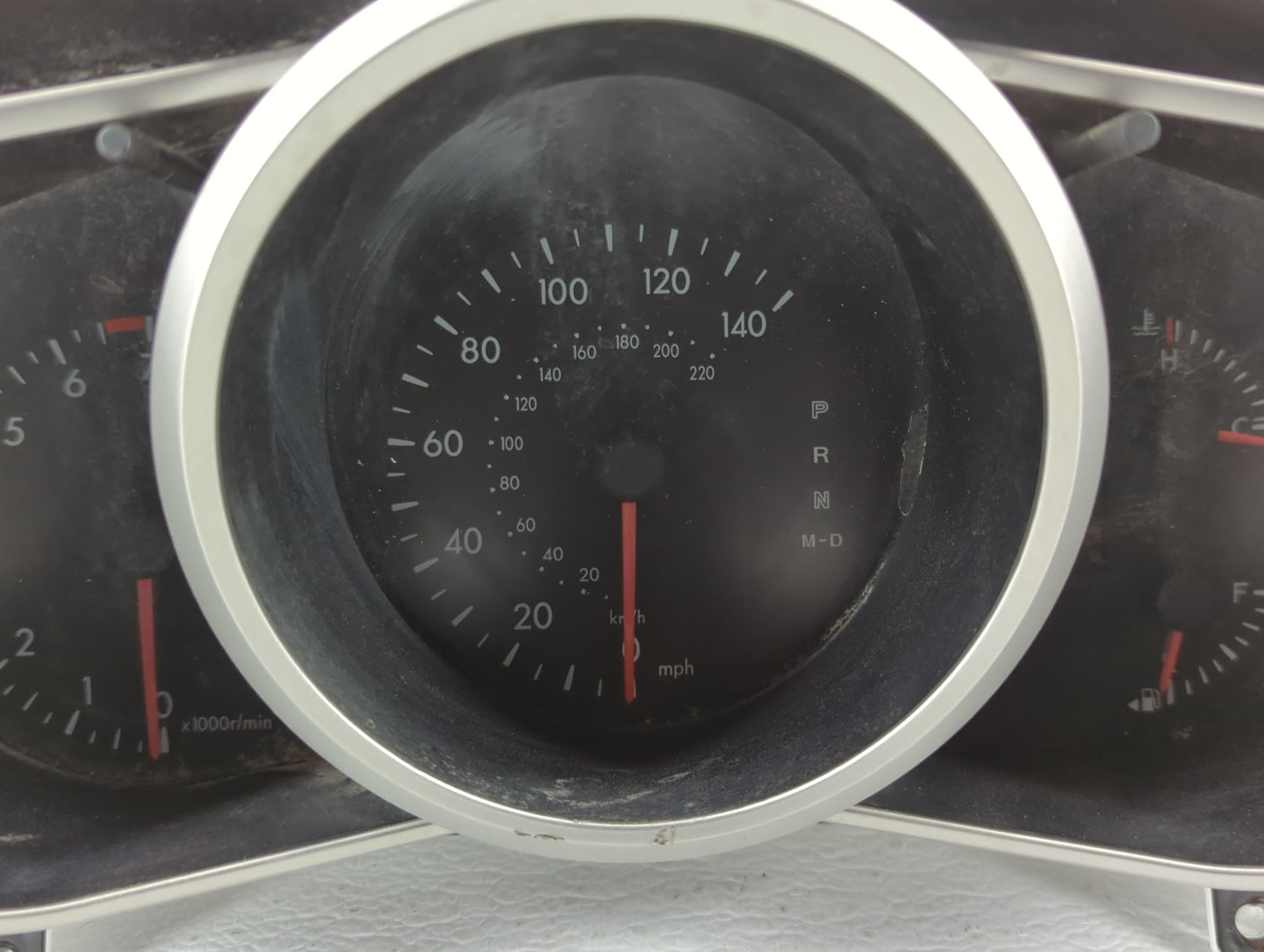 2011-2012 Mazda Cx-7 Instrument Cluster Speedometer Gauges P/N:K9001 EH44 55 430, JA EH44 G Fits Fits 2011 2012 OEM Used Aut