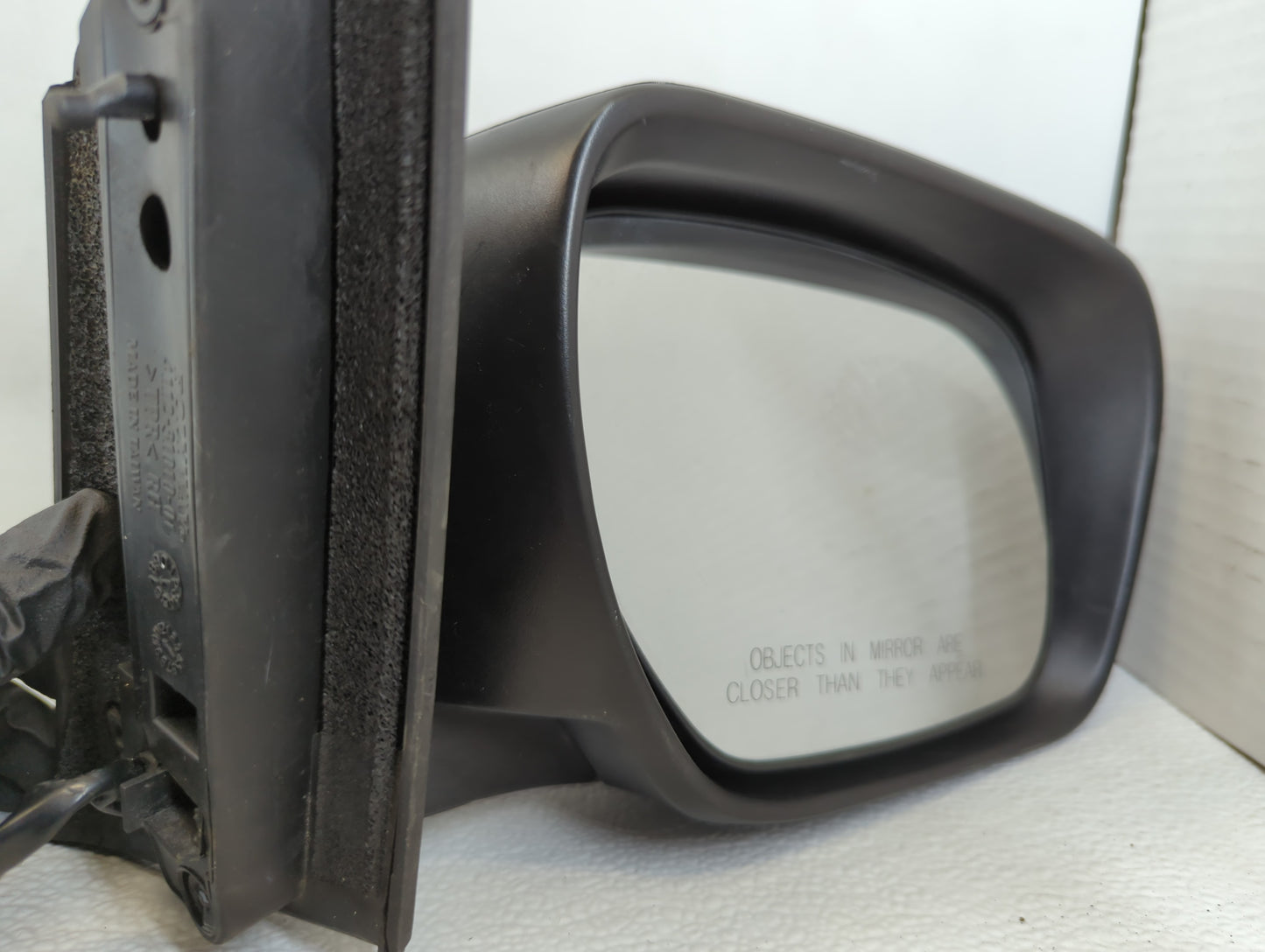2010-2012 Mazda Cx-7 Passenger Side View Mirror - Right Door Mirror OEM Used - Oemusedautoparts1.com