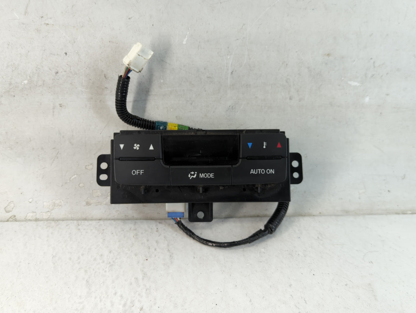 2010-2015 Mazda Cx-9 Climate Control Module Temperature AC/Heater Replacement P/N:TE69 61 325 Fits OEM Used Auto Parts - Oem