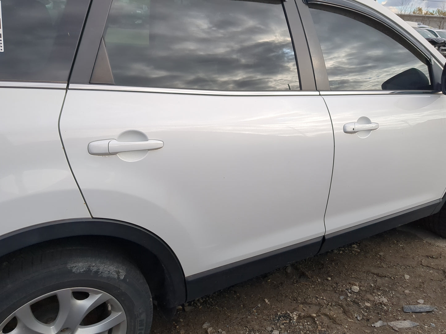 2007-2015 Mazda Cx-9 Passenger Rear Door Oem - Oemusedautoparts1.com