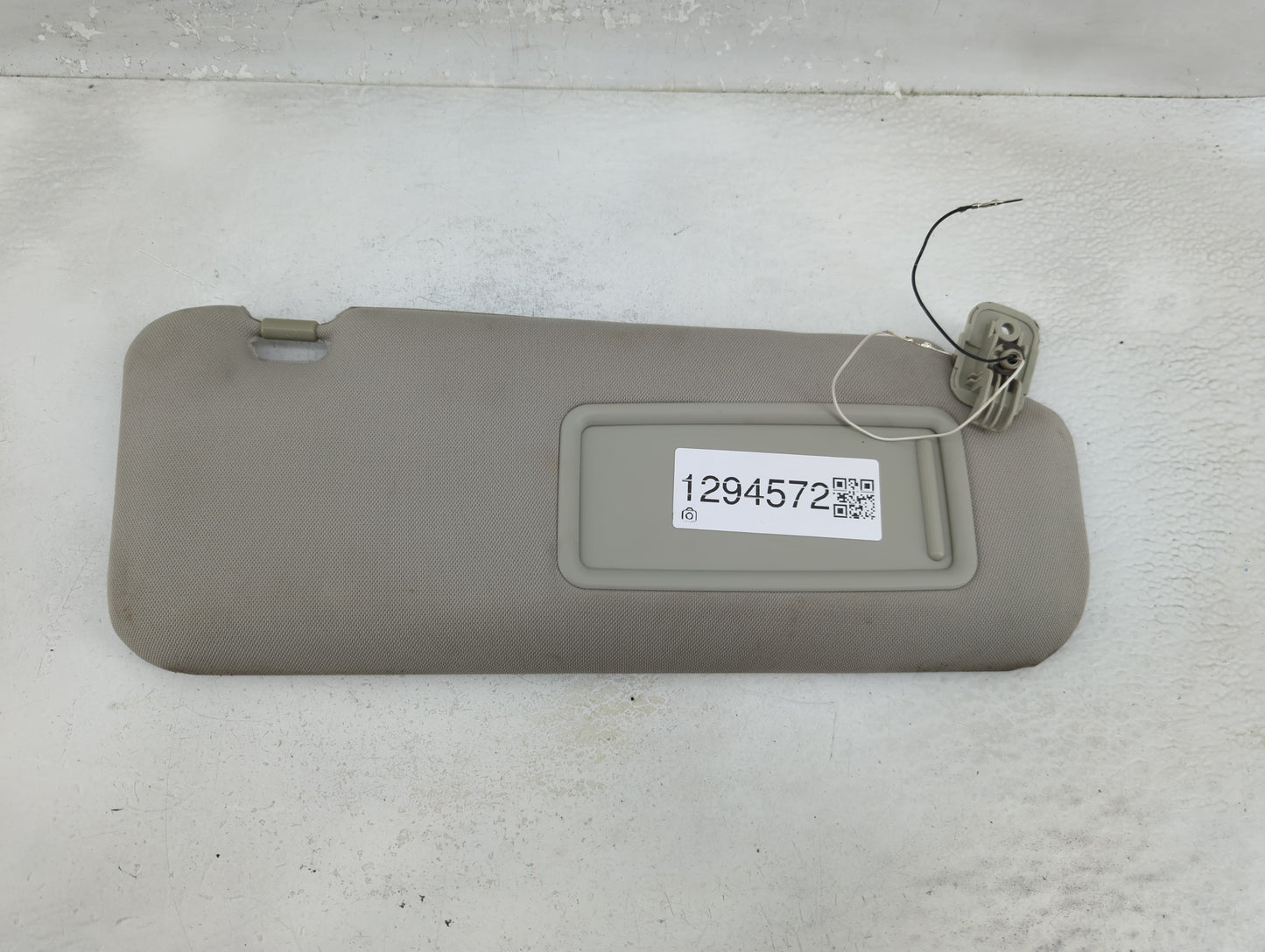 2010-2015 Mazda Cx-9 Sun Visor Shade Replacement Passenger Right Mirror Fits Fits 2010 2011 2012 2013 2014 2015 OEM Used Aut