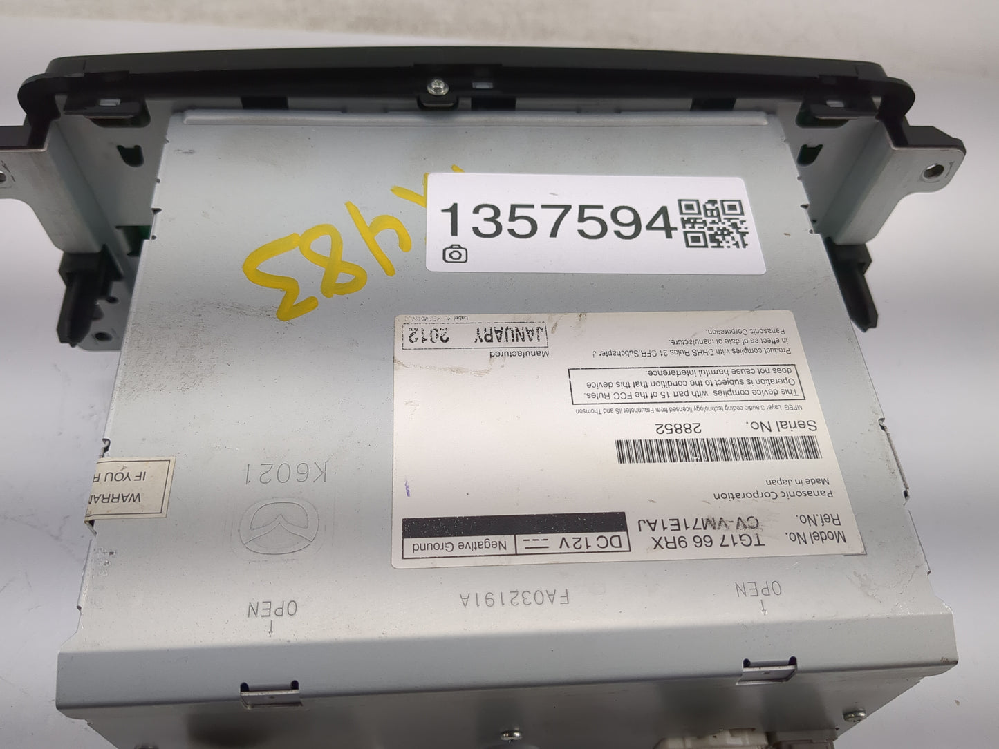 2011-2012 Mazda Cx-9 Radio AM FM Cd Player Receiver Replacement P/N:TG17 66 9RX Fits Fits 2011 2012 OEM Used Auto Parts - Oe