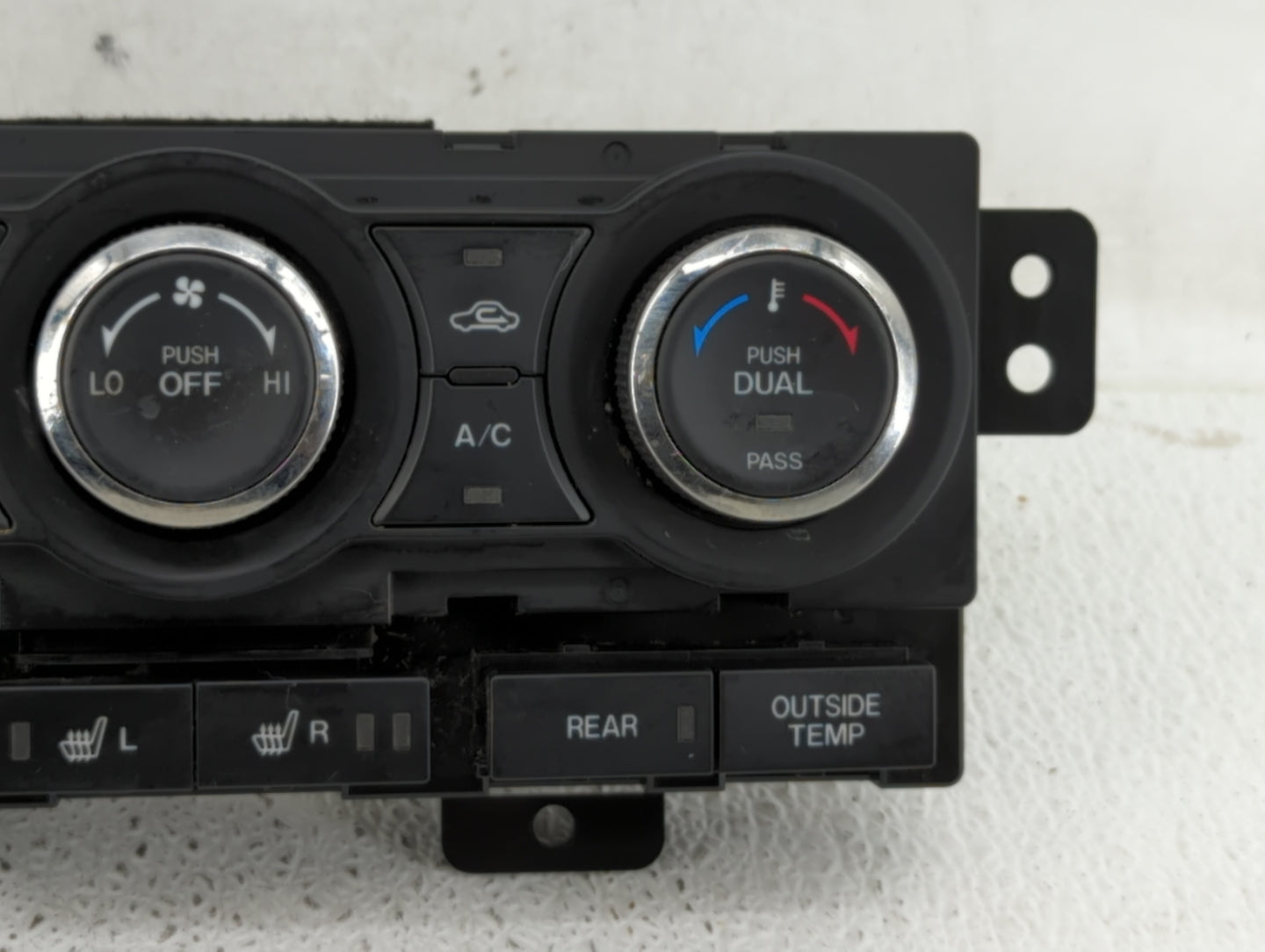 2010-2015 Mazda Cx-9 Climate Control Module Temperature AC/Heater Replacement P/N:TE70-61-190 Fits OEM Used Auto Parts - Oem