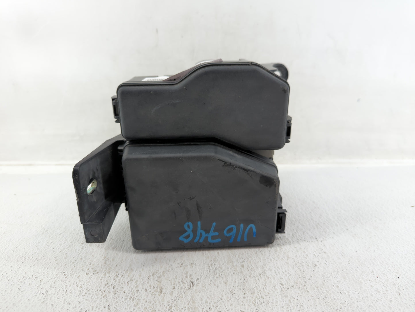 2010-2012 Mazda Cx-9 Fusebox Fuse Box Panel Relay Module P/N:TG20-66760 TG21-66760 Fits Fits 2010 2011 2012 OEM Used Auto Pa