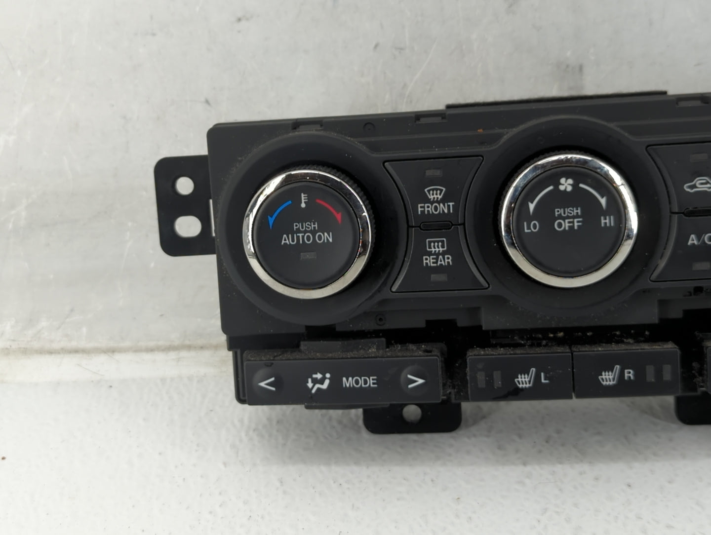 2010-2015 Mazda Cx-9 Climate Control Module Temperature AC/Heater Replacement P/N:TE70-61-190 Fits OEM Used Auto Parts - Oem