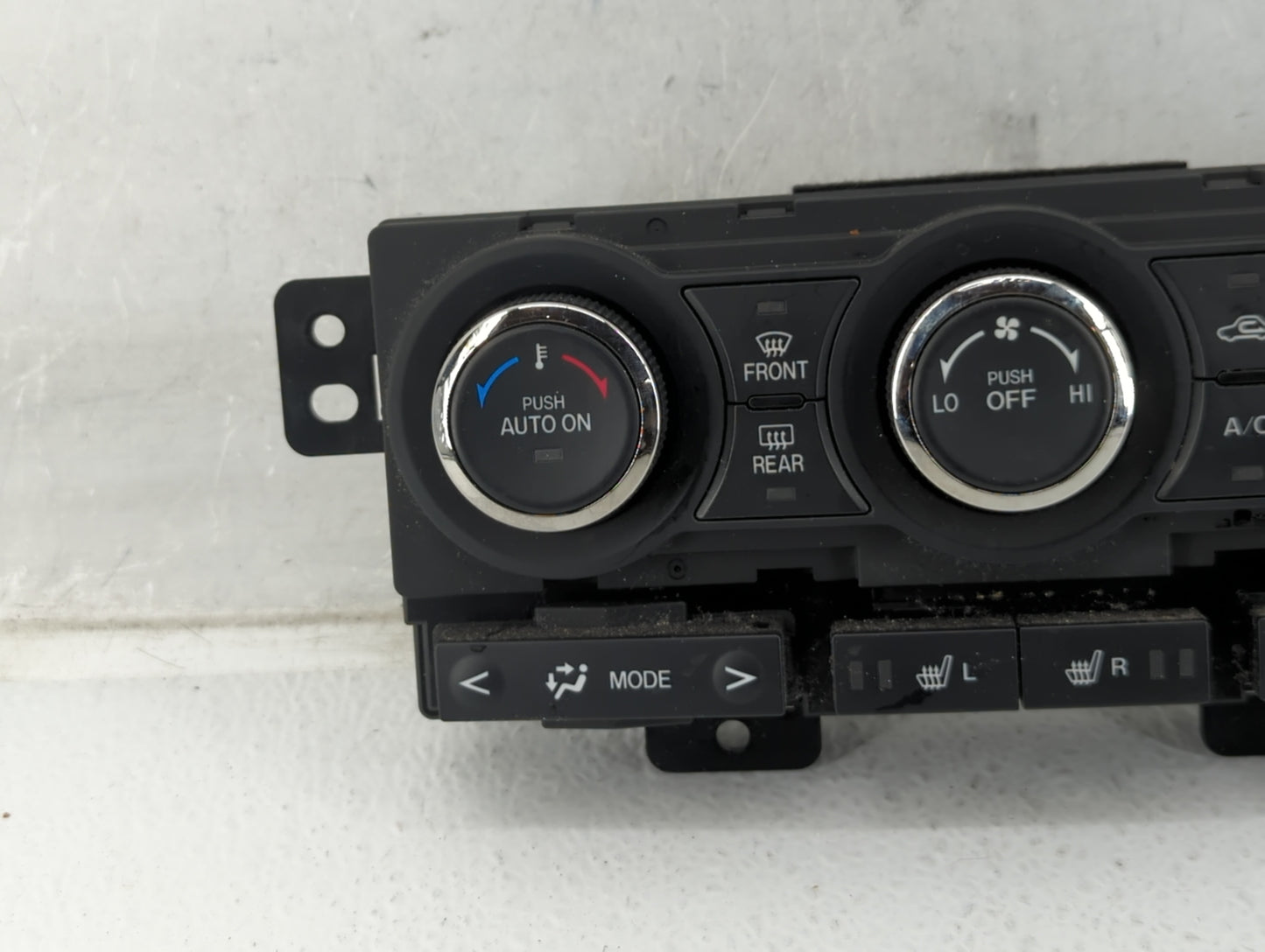 2010-2015 Mazda Cx-9 Climate Control Module Temperature AC/Heater Replacement P/N:TE70-61-190 Fits OEM Used Auto Parts - Oem